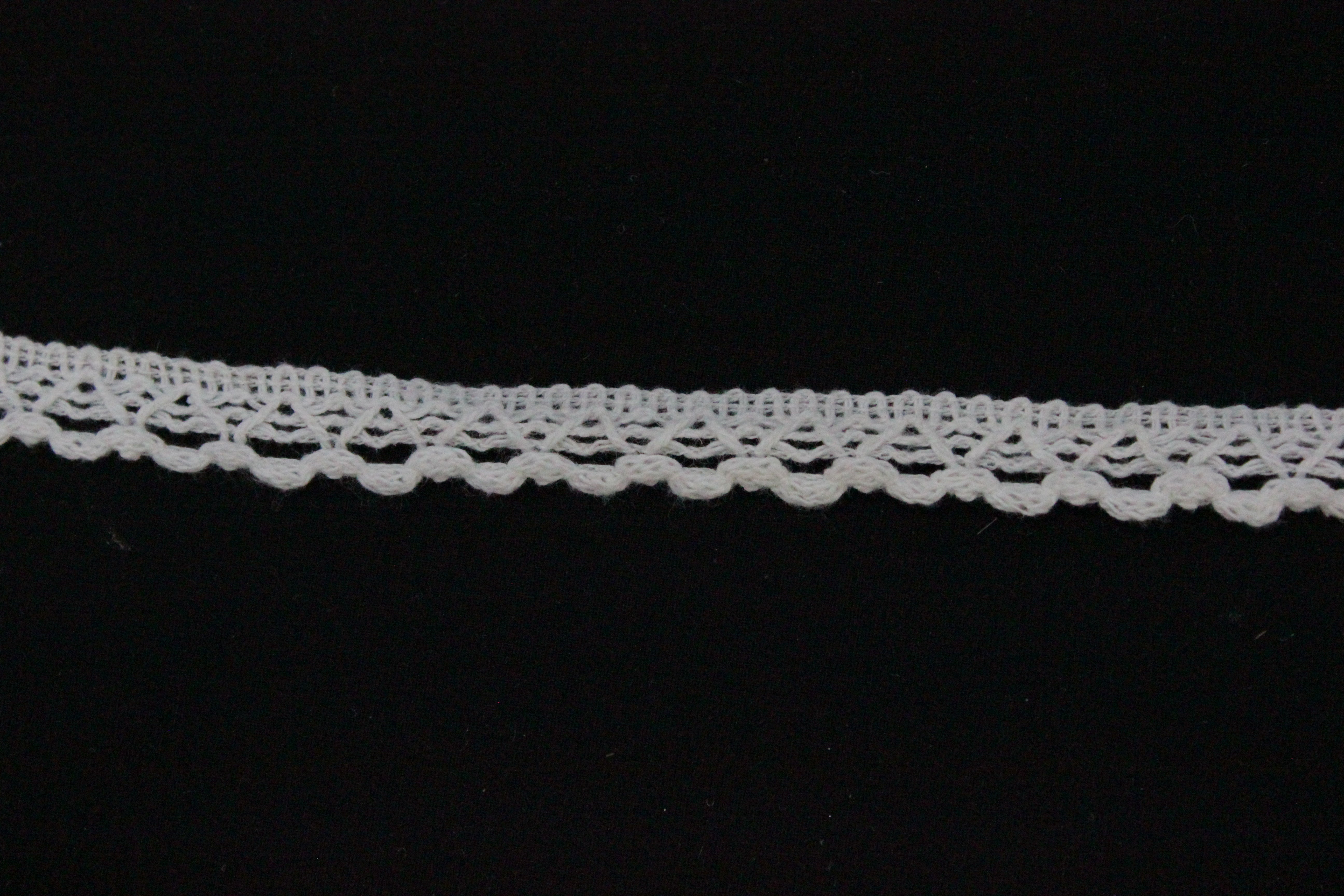 Dantela De Bumbac 13mm, Alb