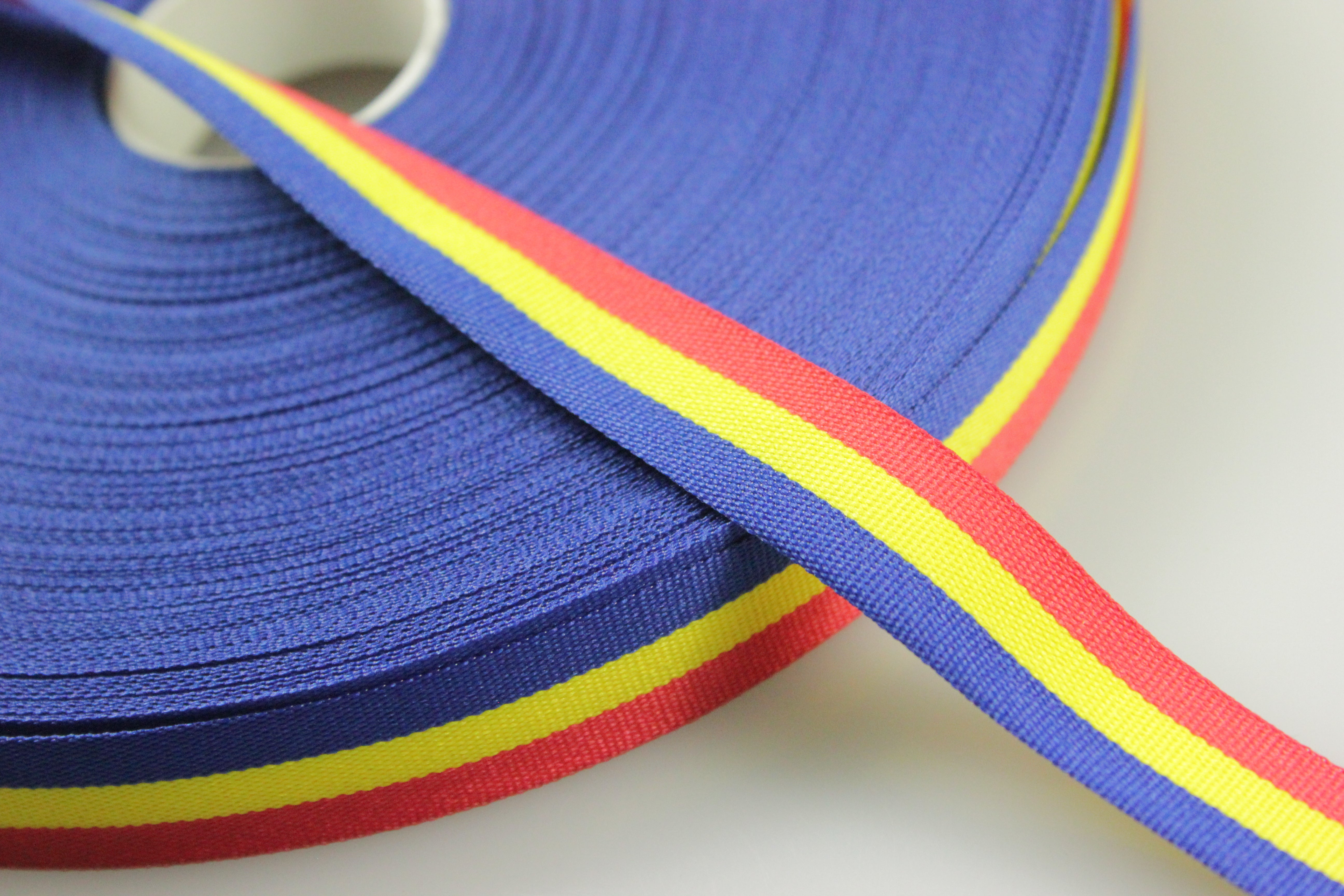 Panglica Tricolor 15mm – Sharbek Textil