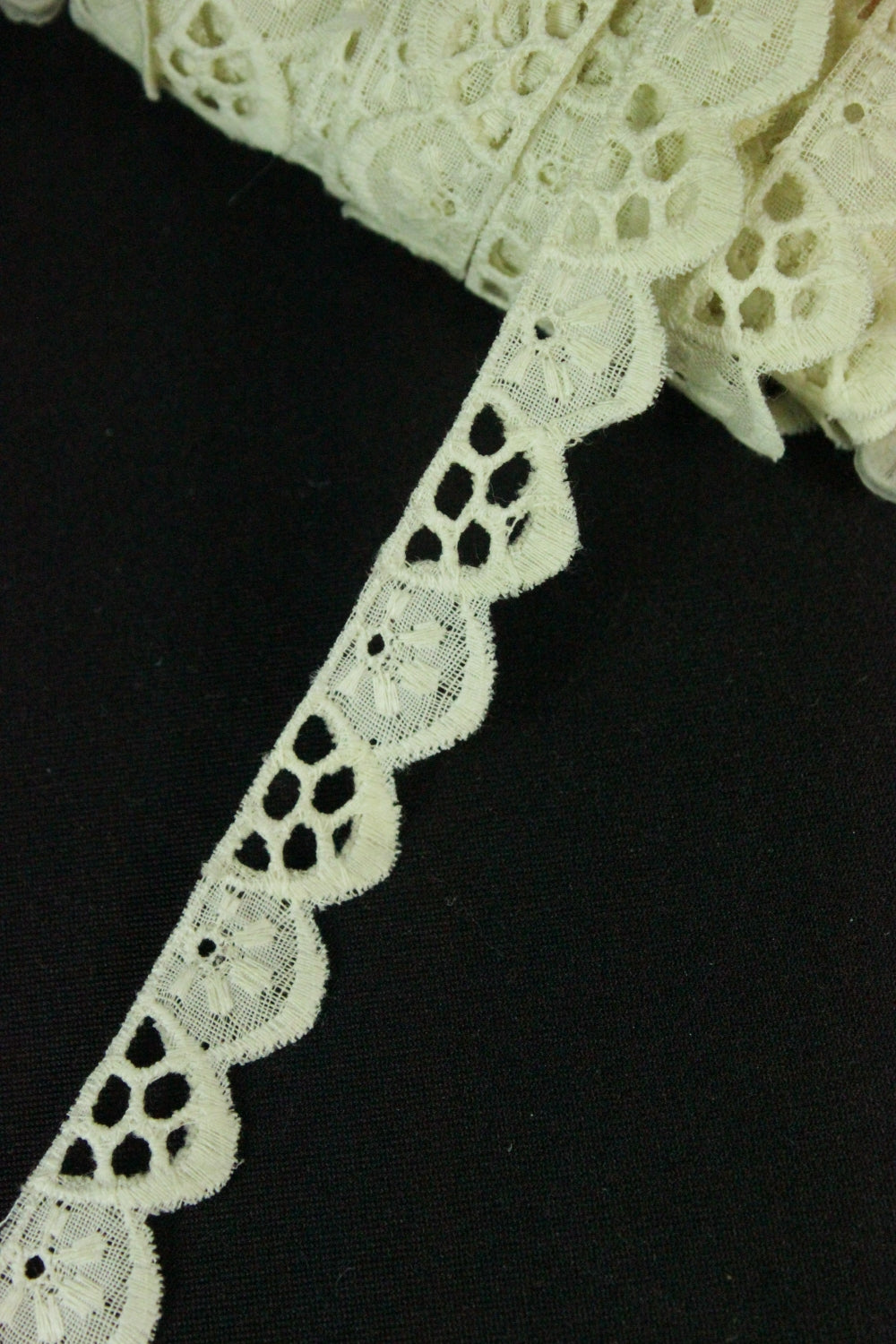 Dantela De Bumbac 15mm, Bej