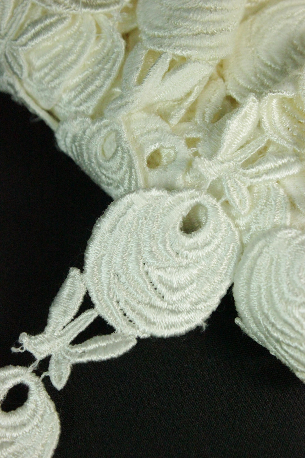 Dantela De Bumbac 30mm, Crem