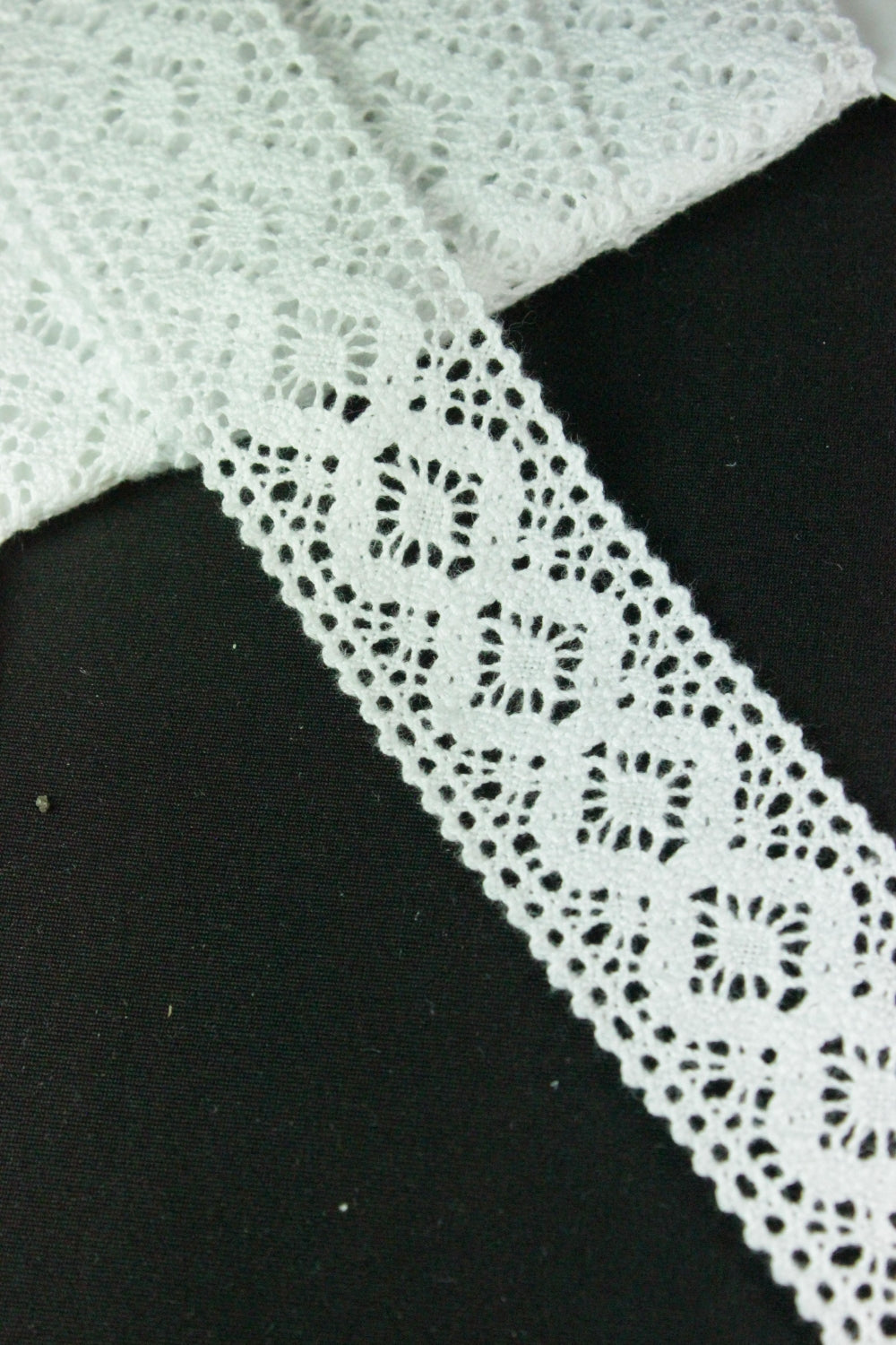 Dantela De Bumbac 40mm, Alb