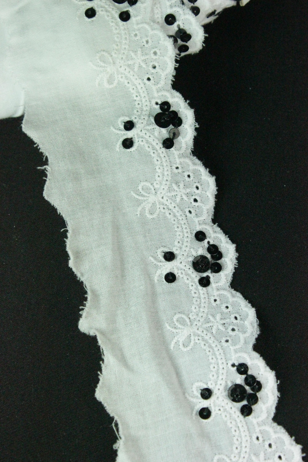 Dantela De Bumbac 65mm, Alb