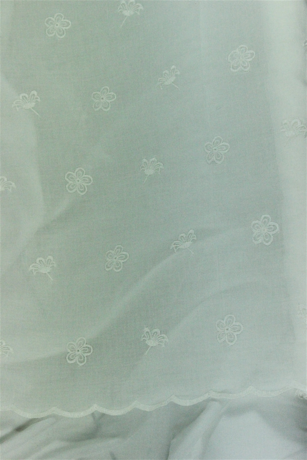 Dantela Din Batist De Bumbac Brodat, 50cm, Ivoire