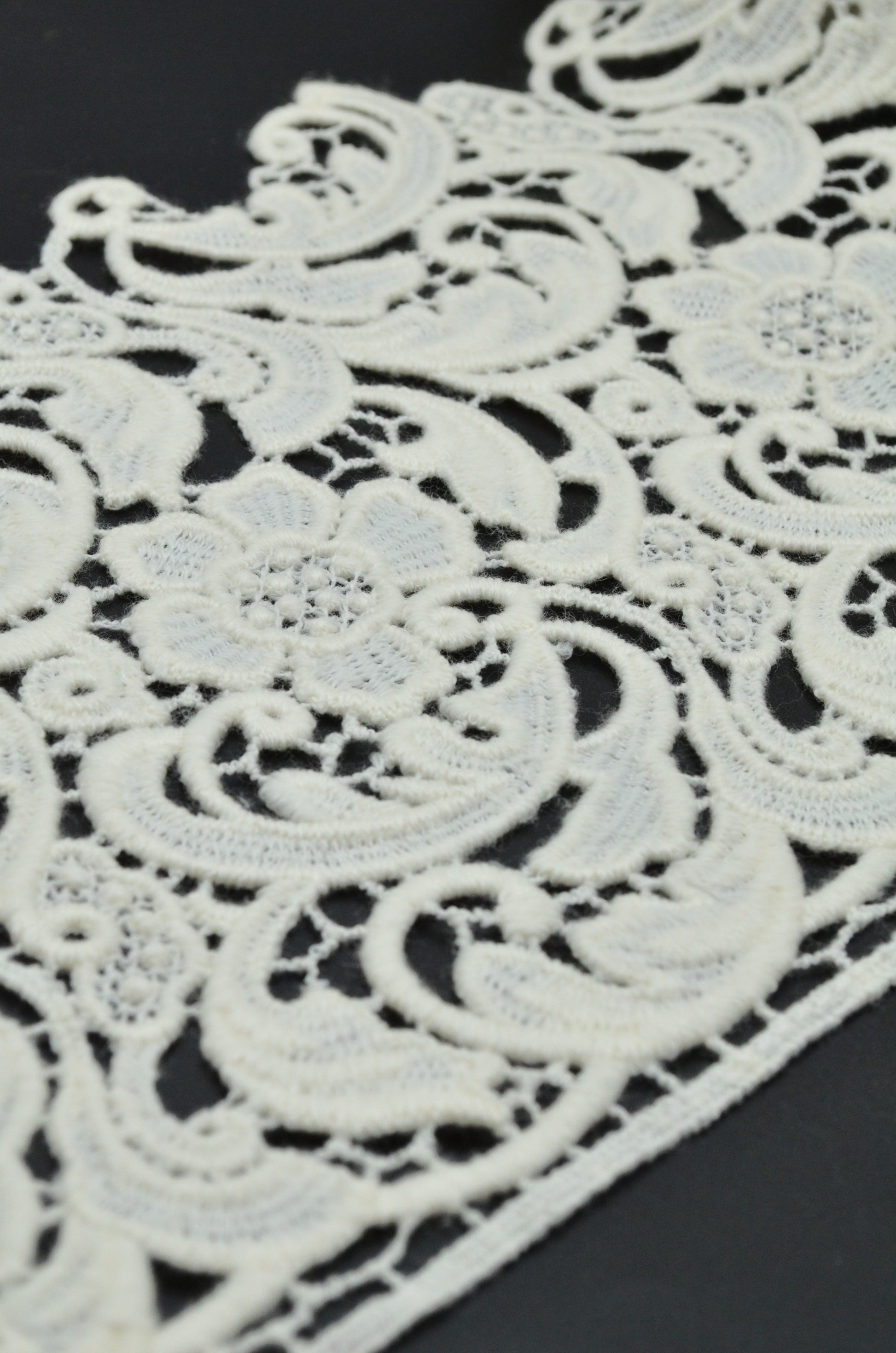 Dantela Sparta Din Lana 20cm, Ivoire