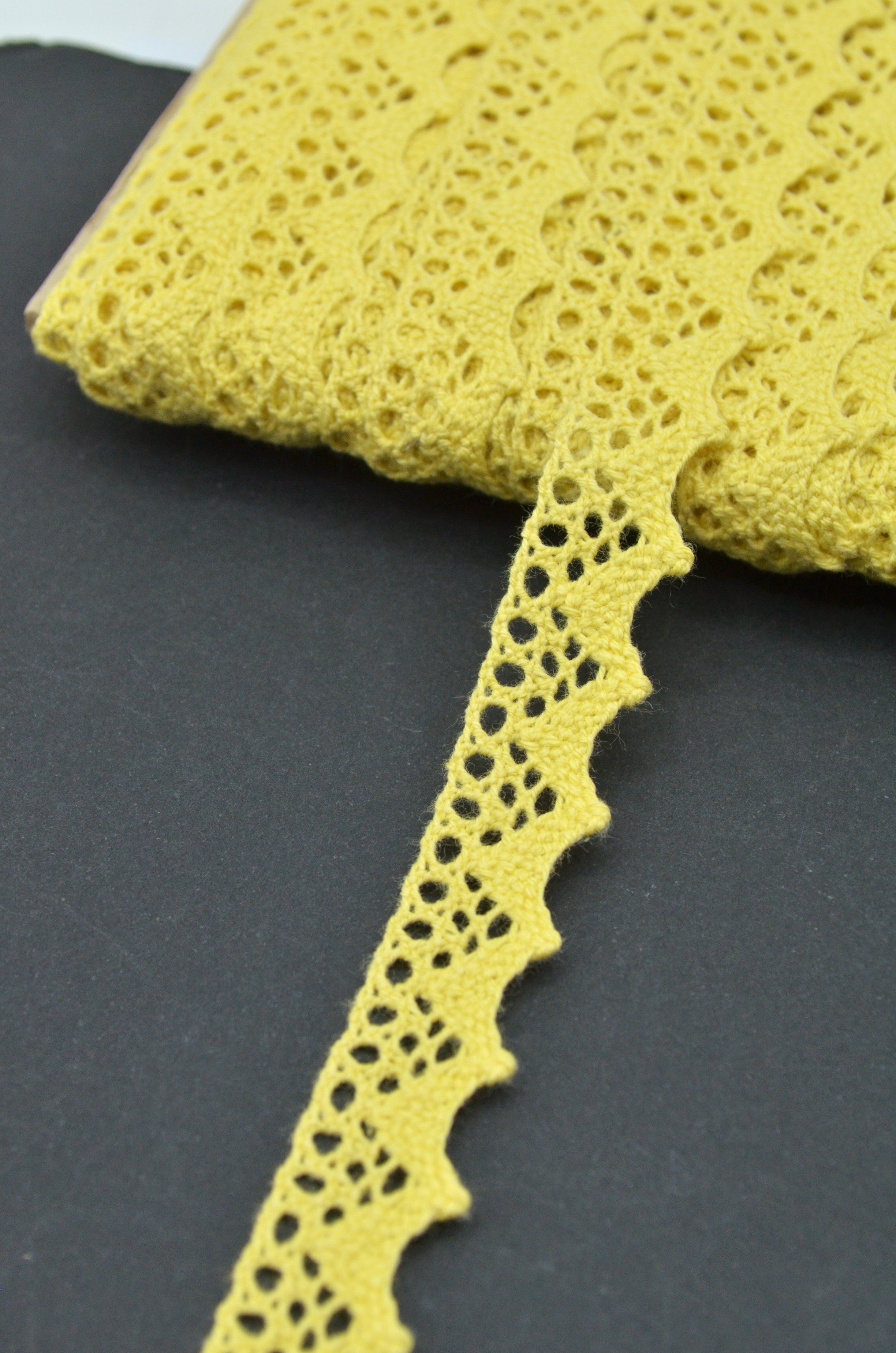 Dantela De Bumbac 16mm, Galben