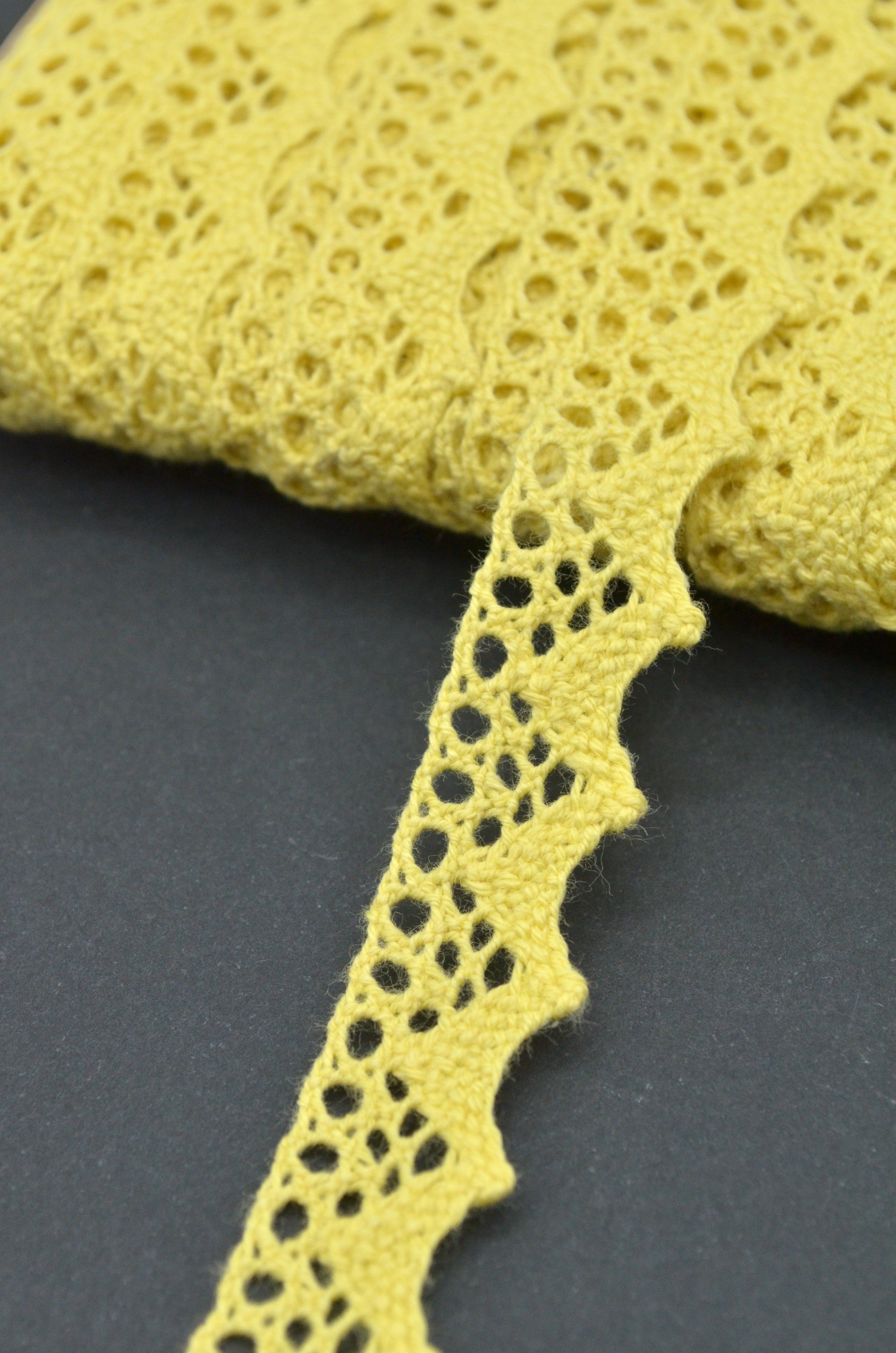 Dantela De Bumbac 16mm, Galben