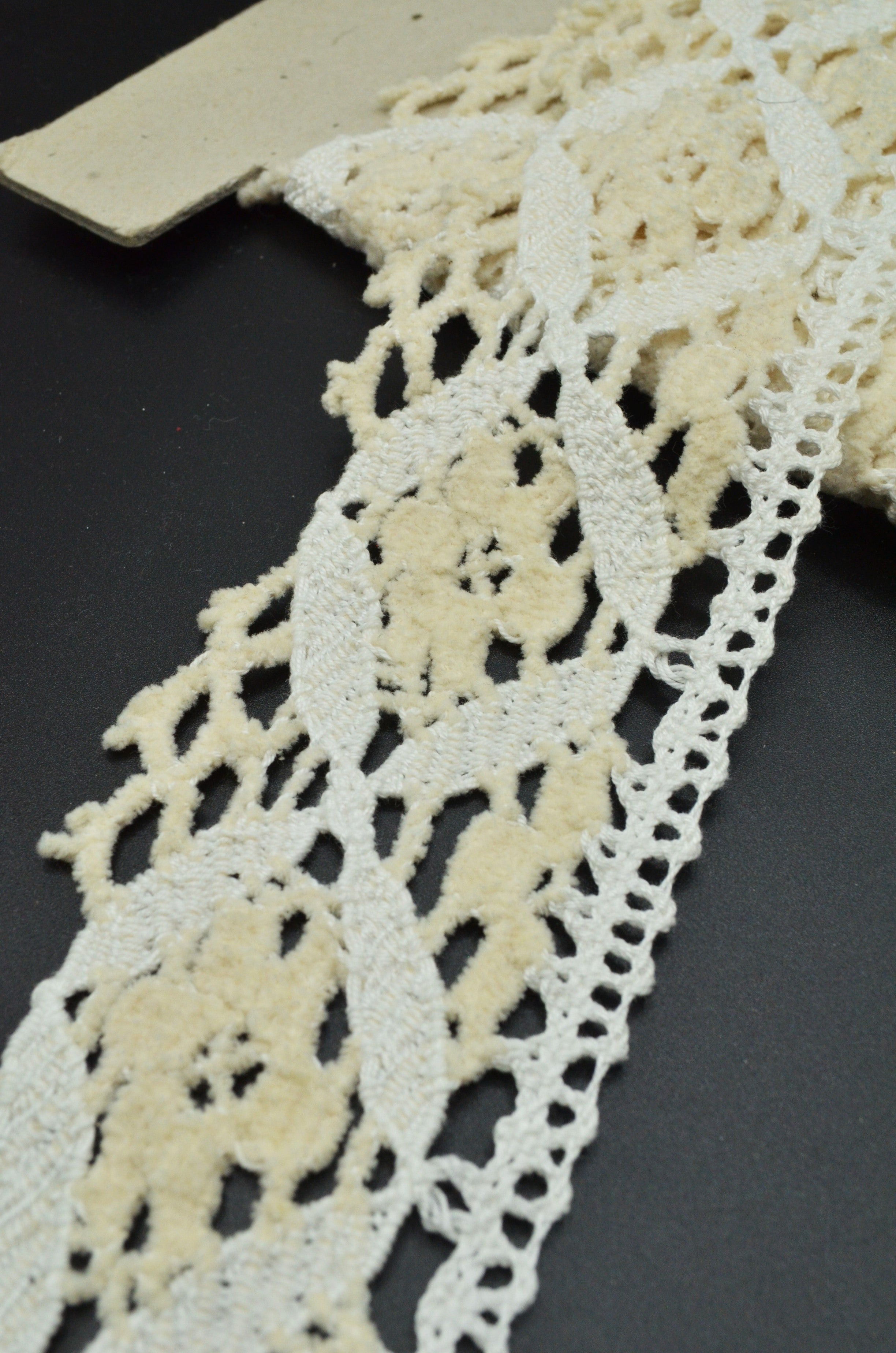 Dantela De Bumbac, 65mm