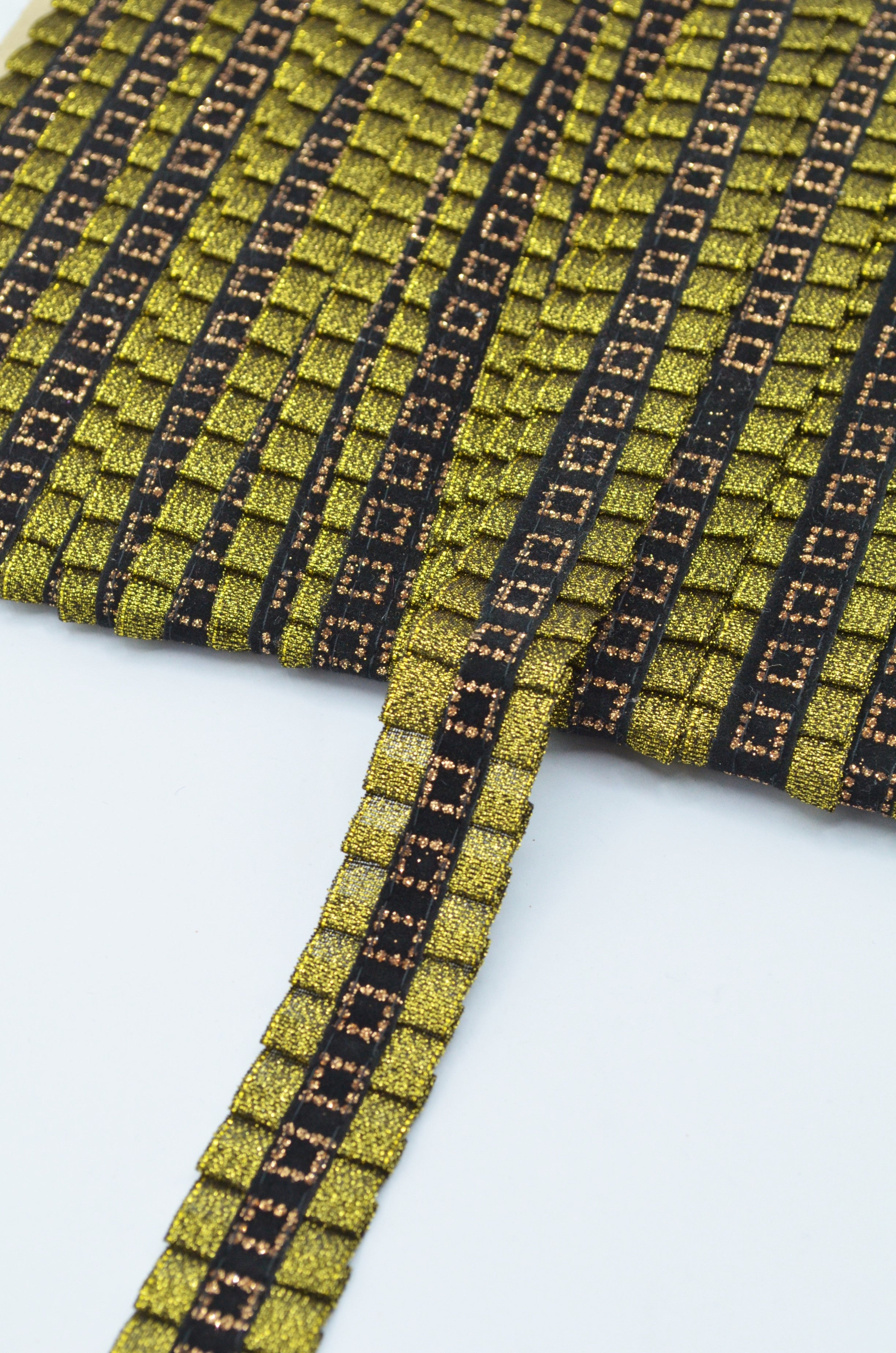 Pasmanterie Cu Fir Lurex 25mm