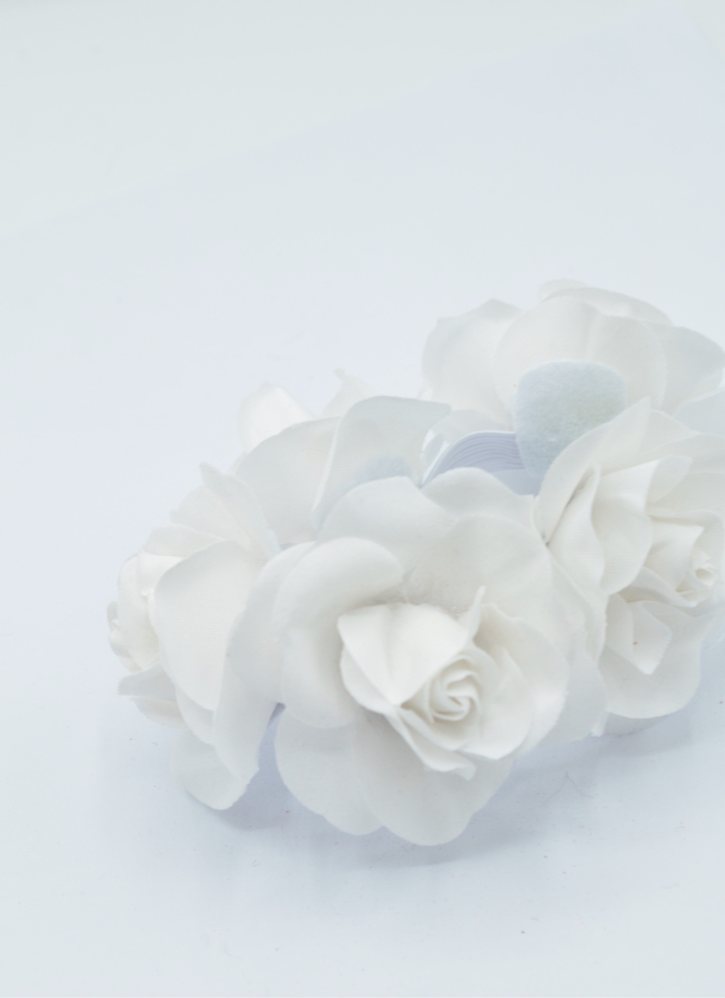 Bratara Pe Elastic Cu Flori