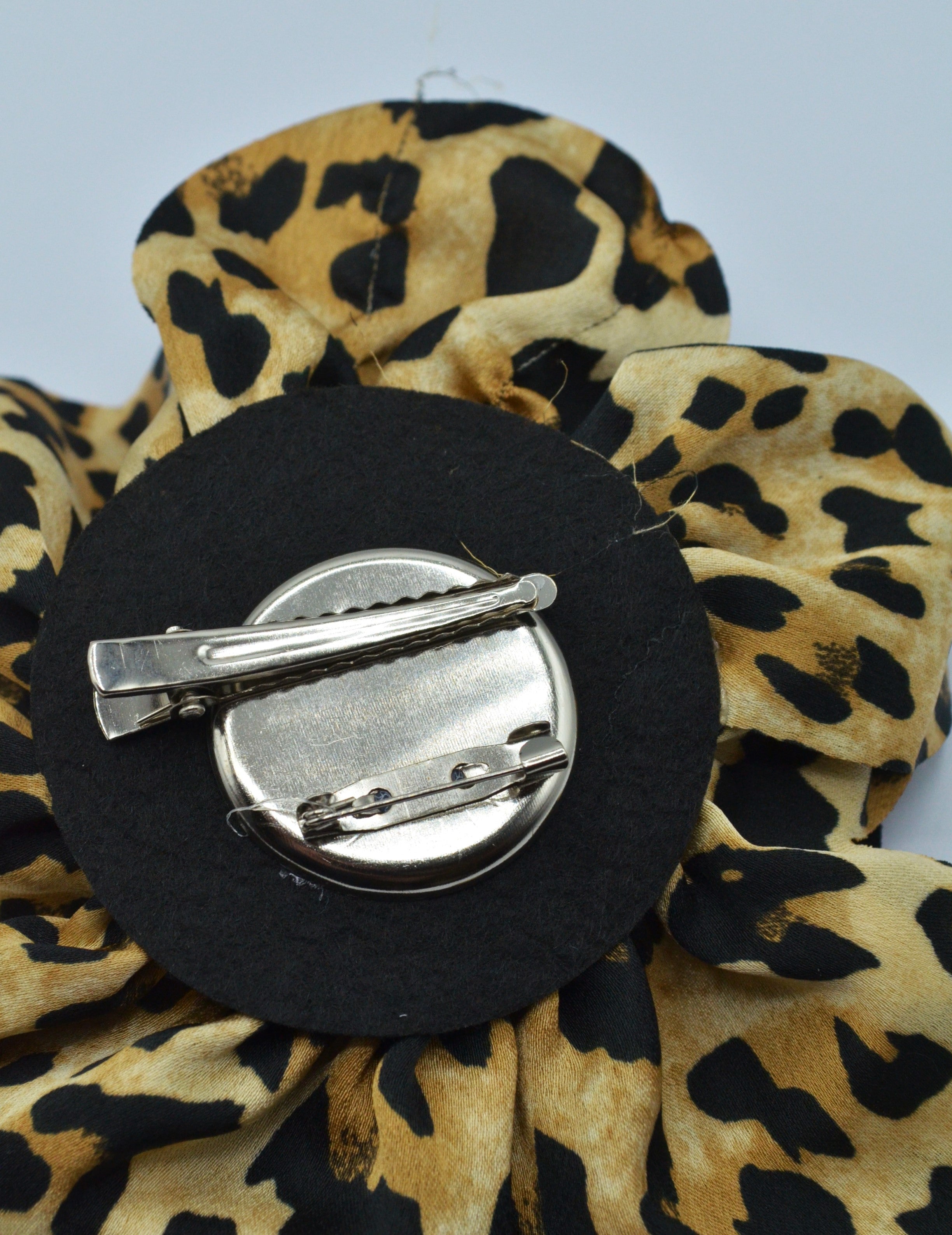 Floare Din Matase Animal Print 15cm