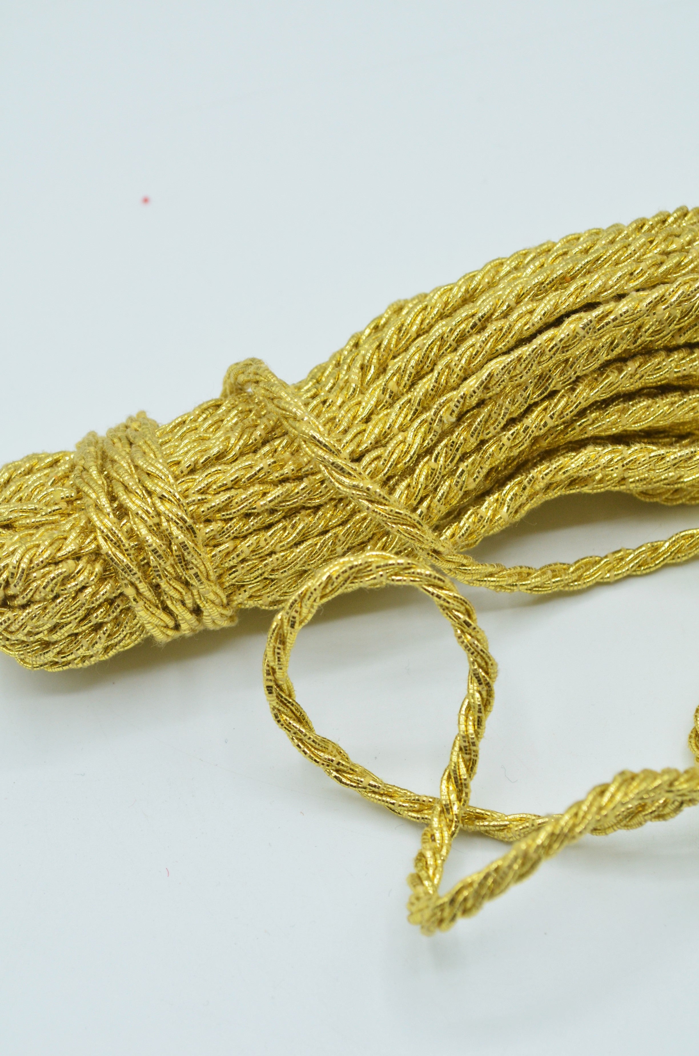 Snur Rasucit 3mm, Auriu