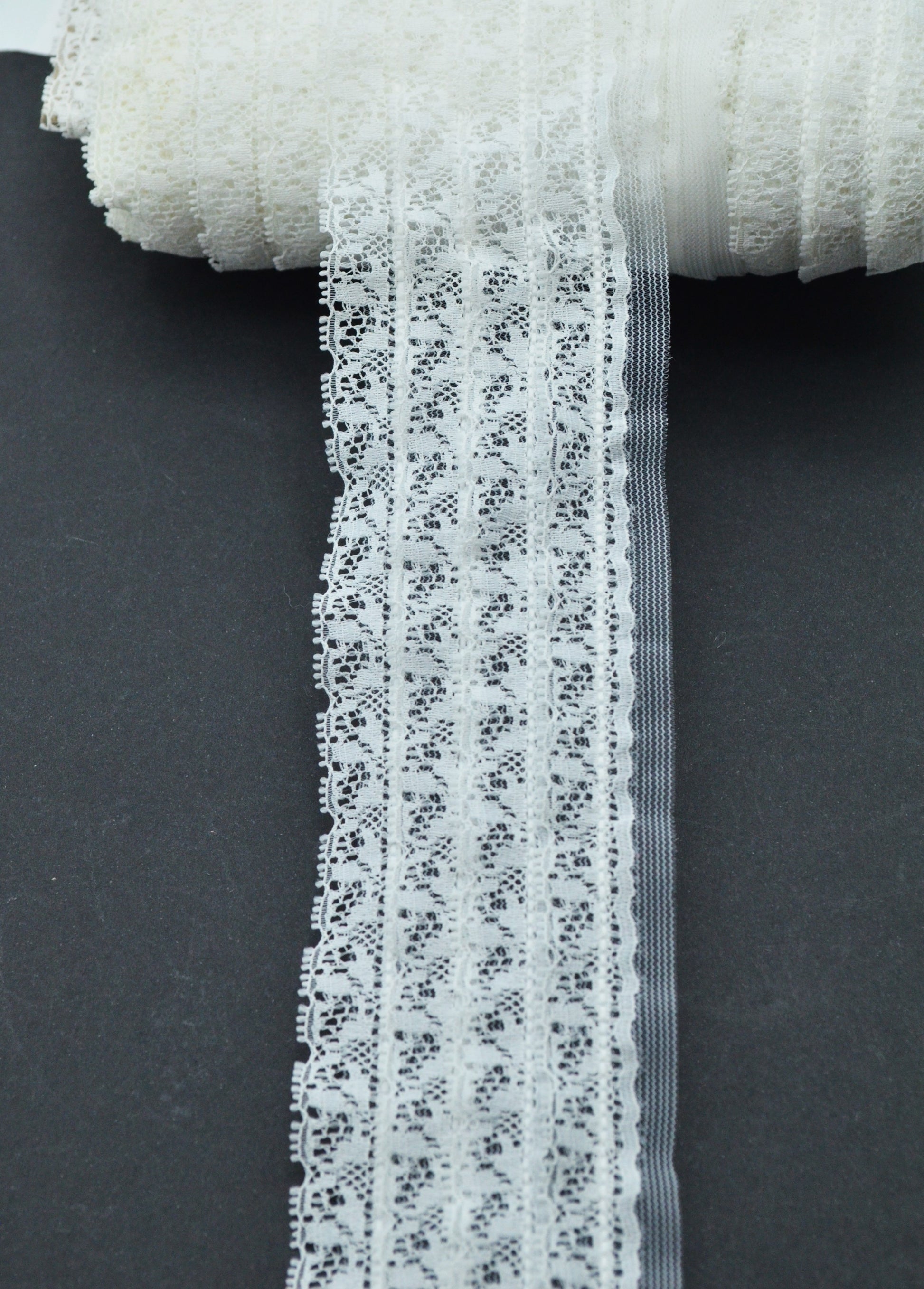 Pasmanterie Cu Dantela 5.50cm, Ivoire