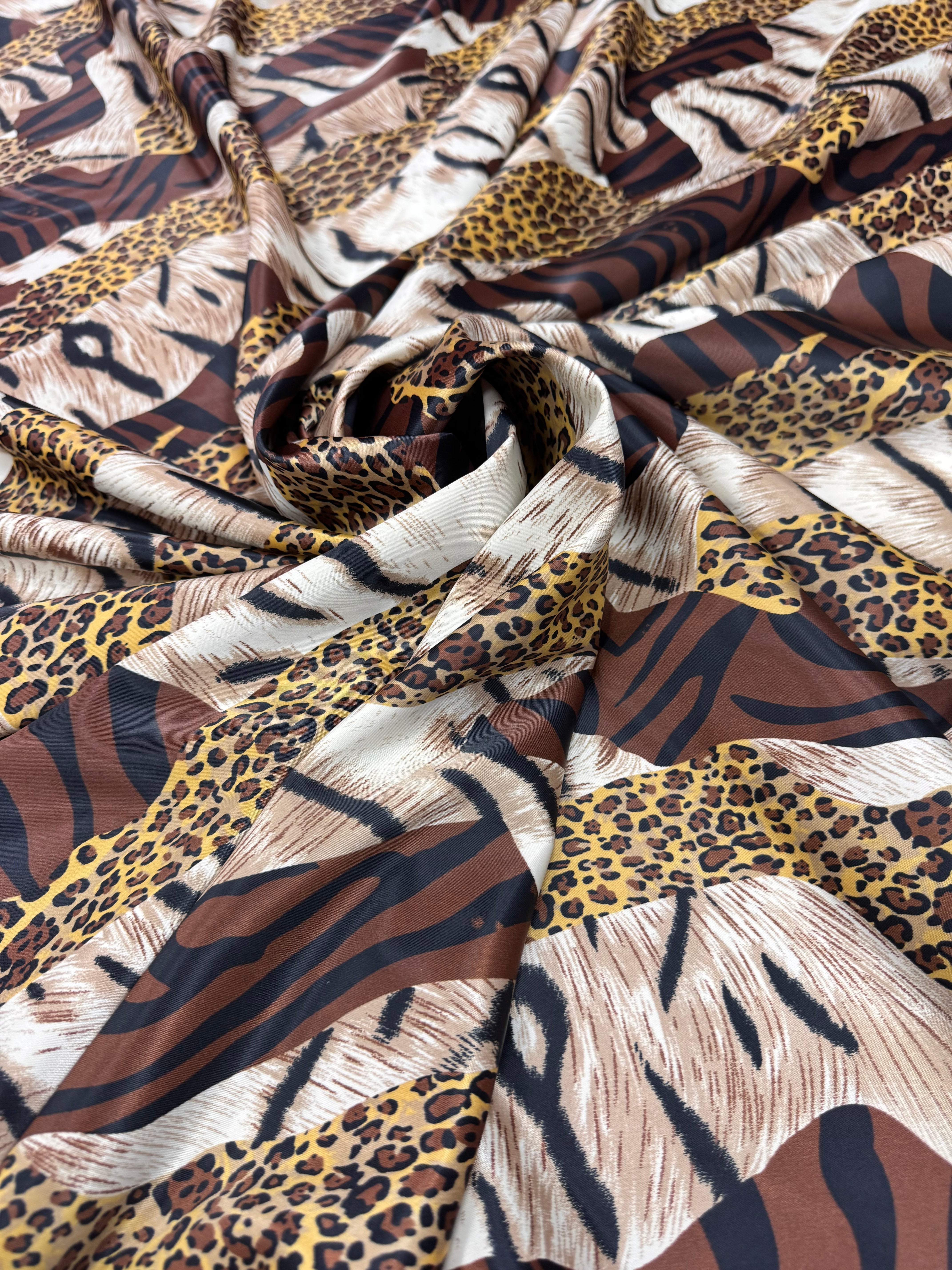 Matase Imprimata Animal Print
