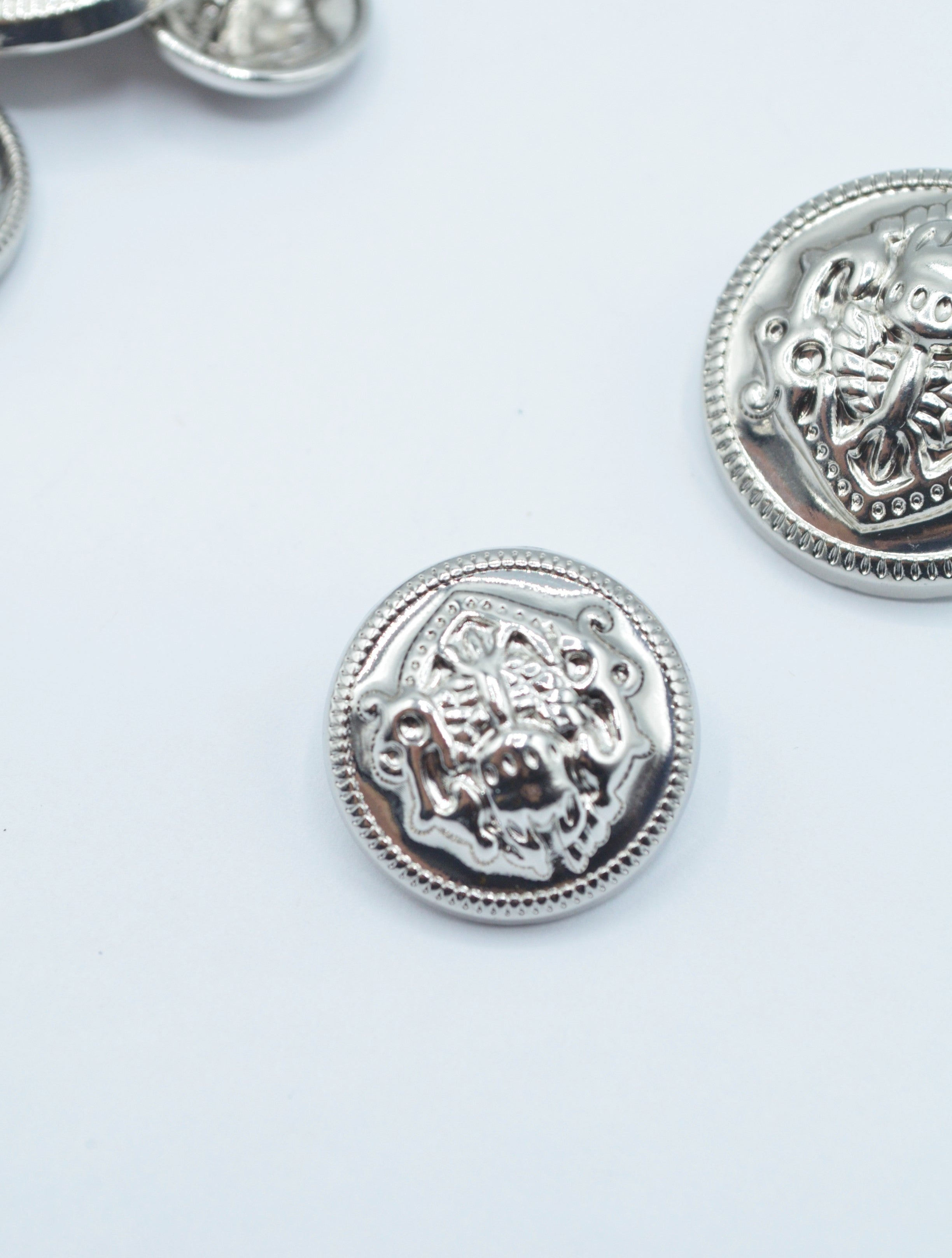 Nasturi Metalici Argintii