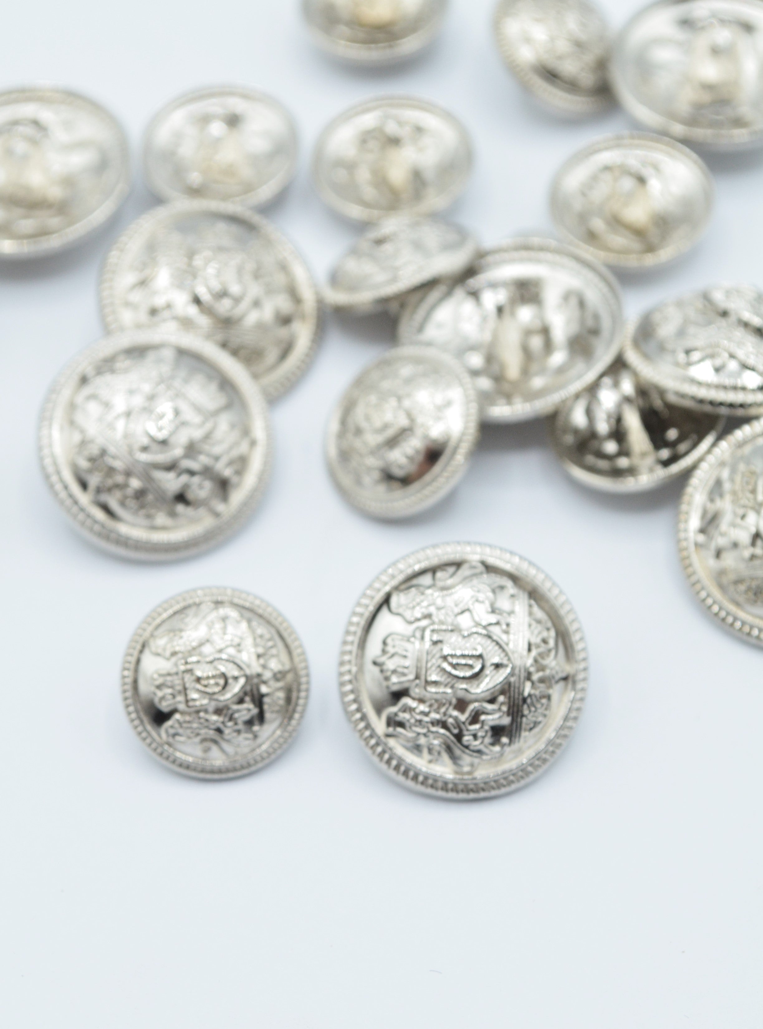 Nasturi Metalici Argintii