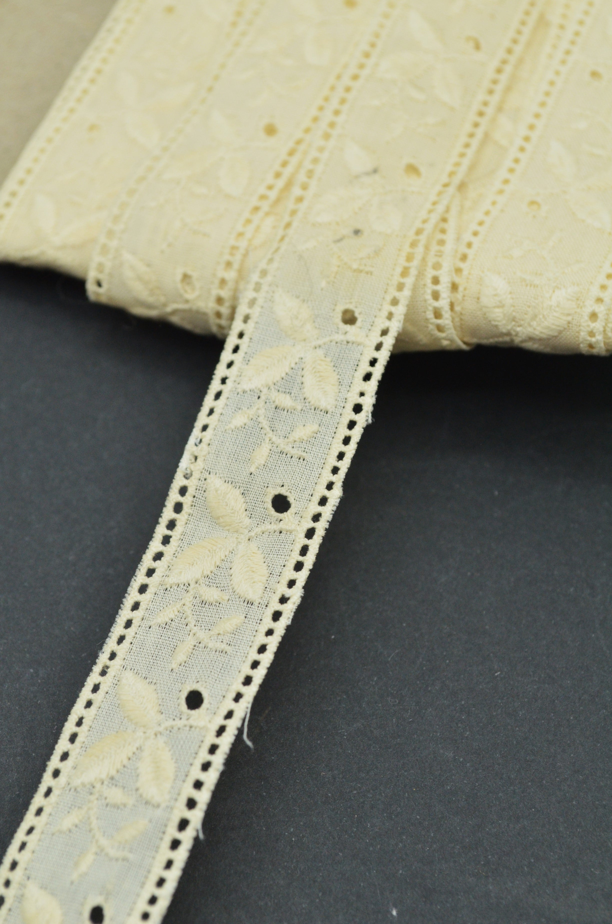 Dantela De Bumbac Bej, 2cm