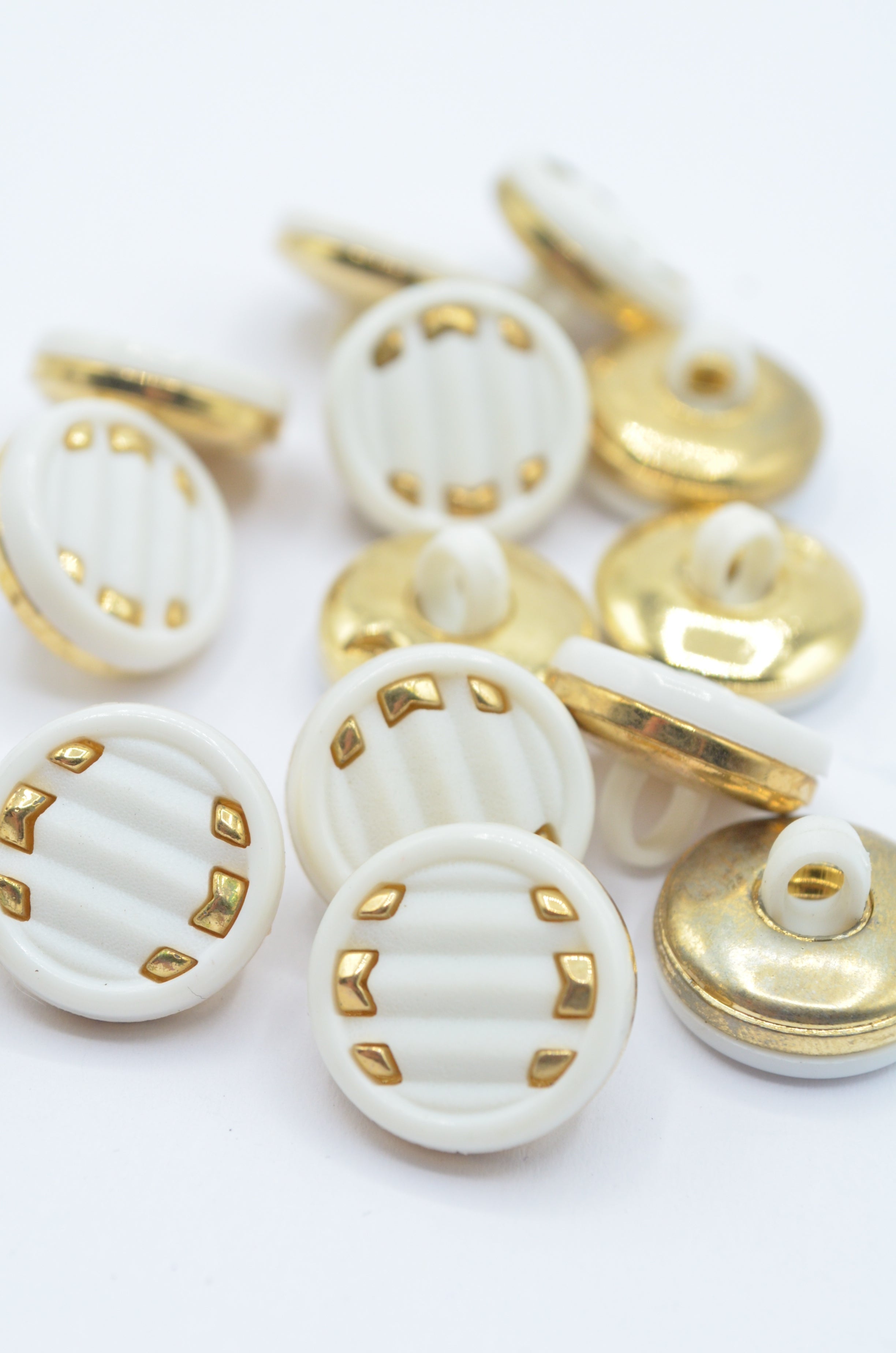 Nasturi De Plastic 15mm