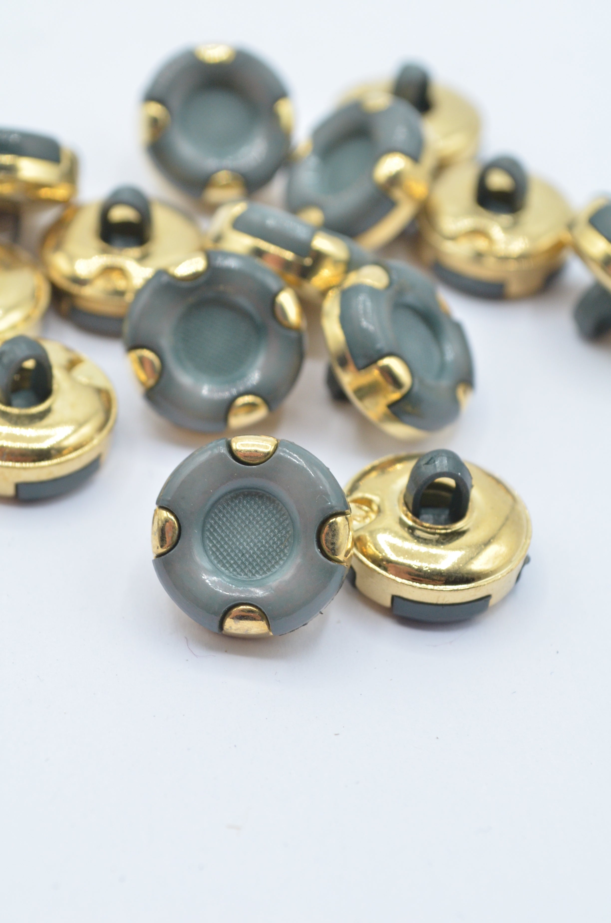 Nasturi De Plastic 15mm