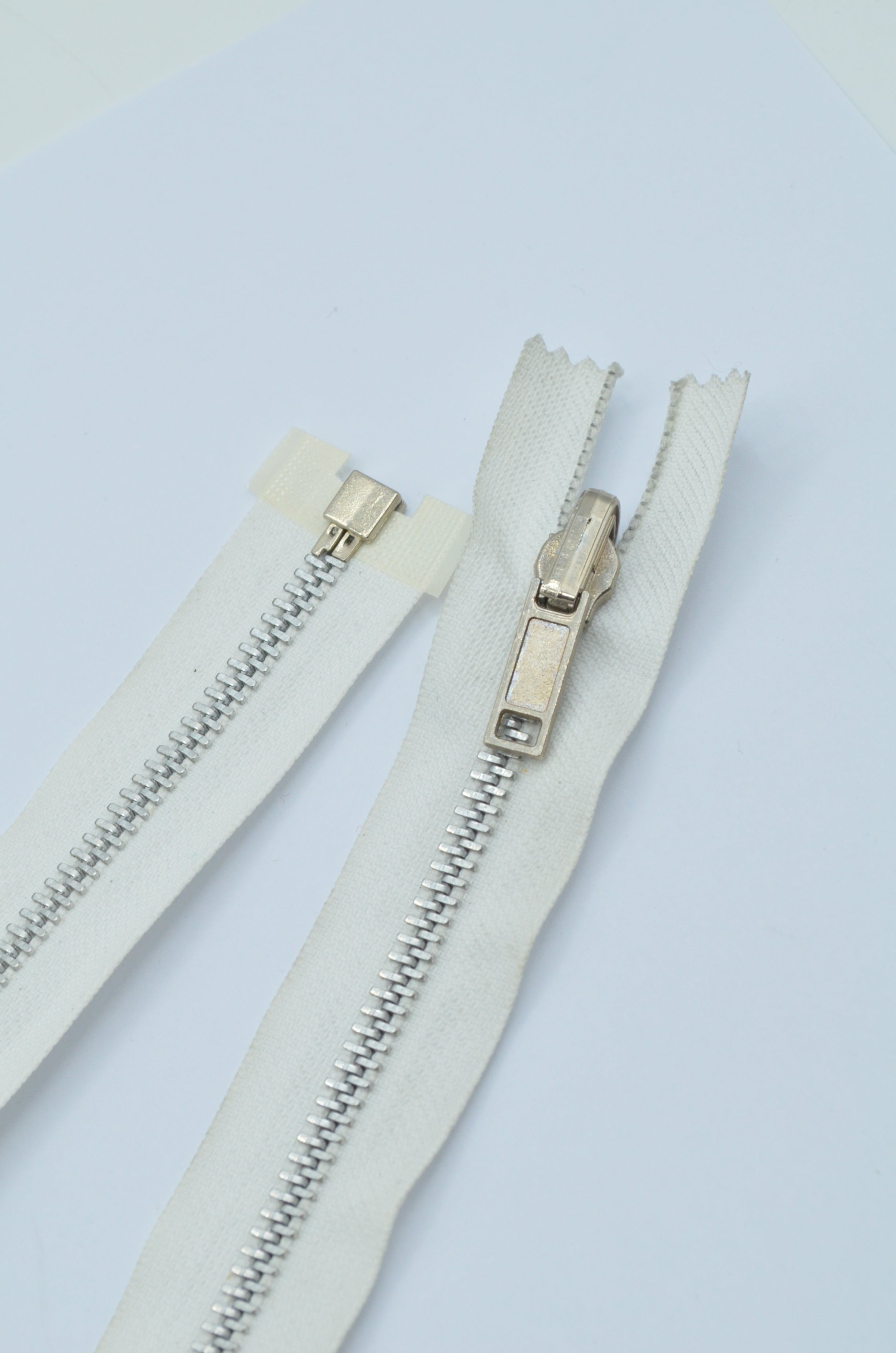 Fermoar Metalic 5mm Detasabil, Cursor Reversibil, 59cm, Alb