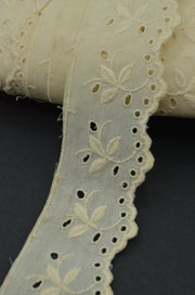 Dantela de bumbac, 36mm, Crem