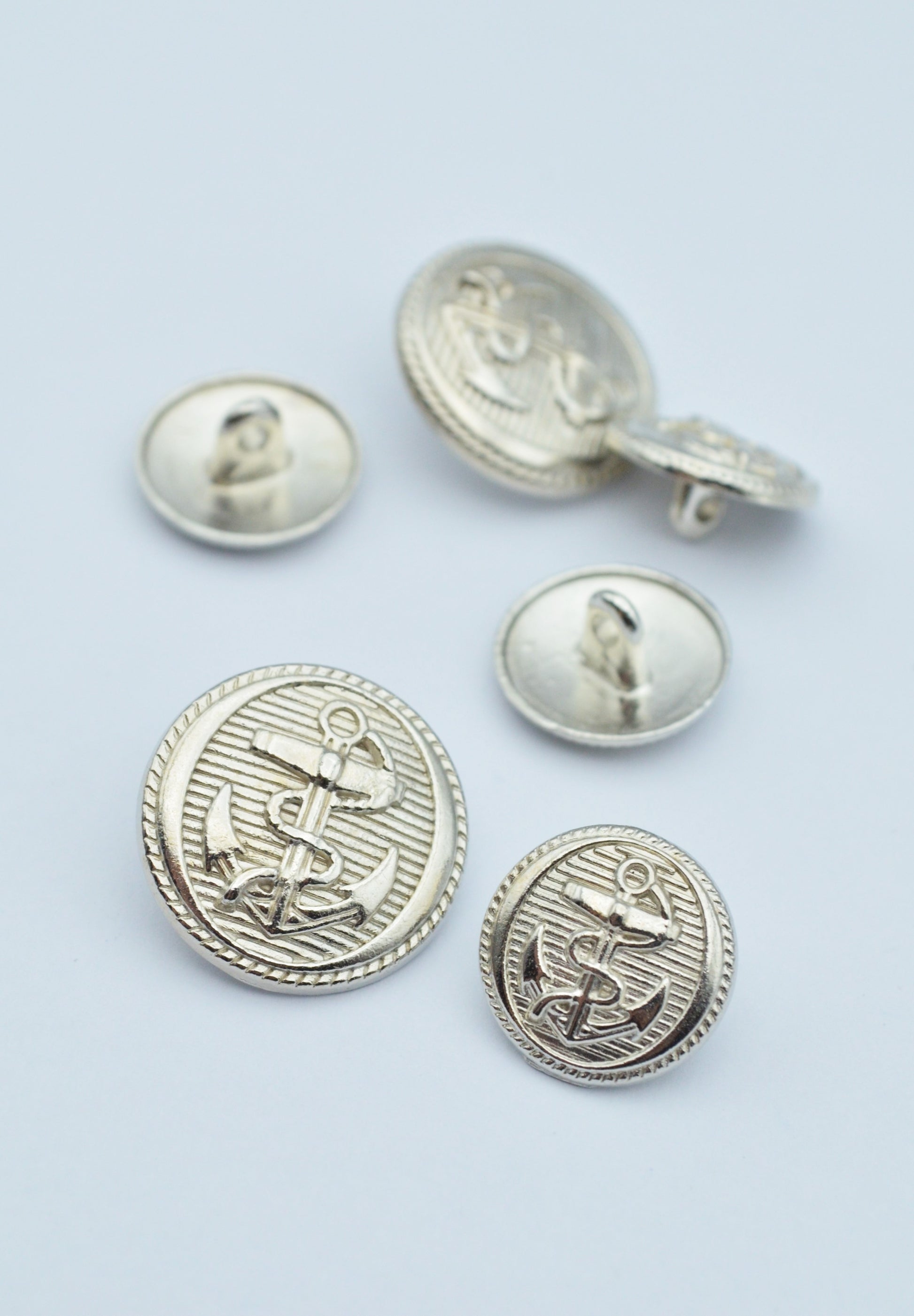 Nasturi Metalici Argintii