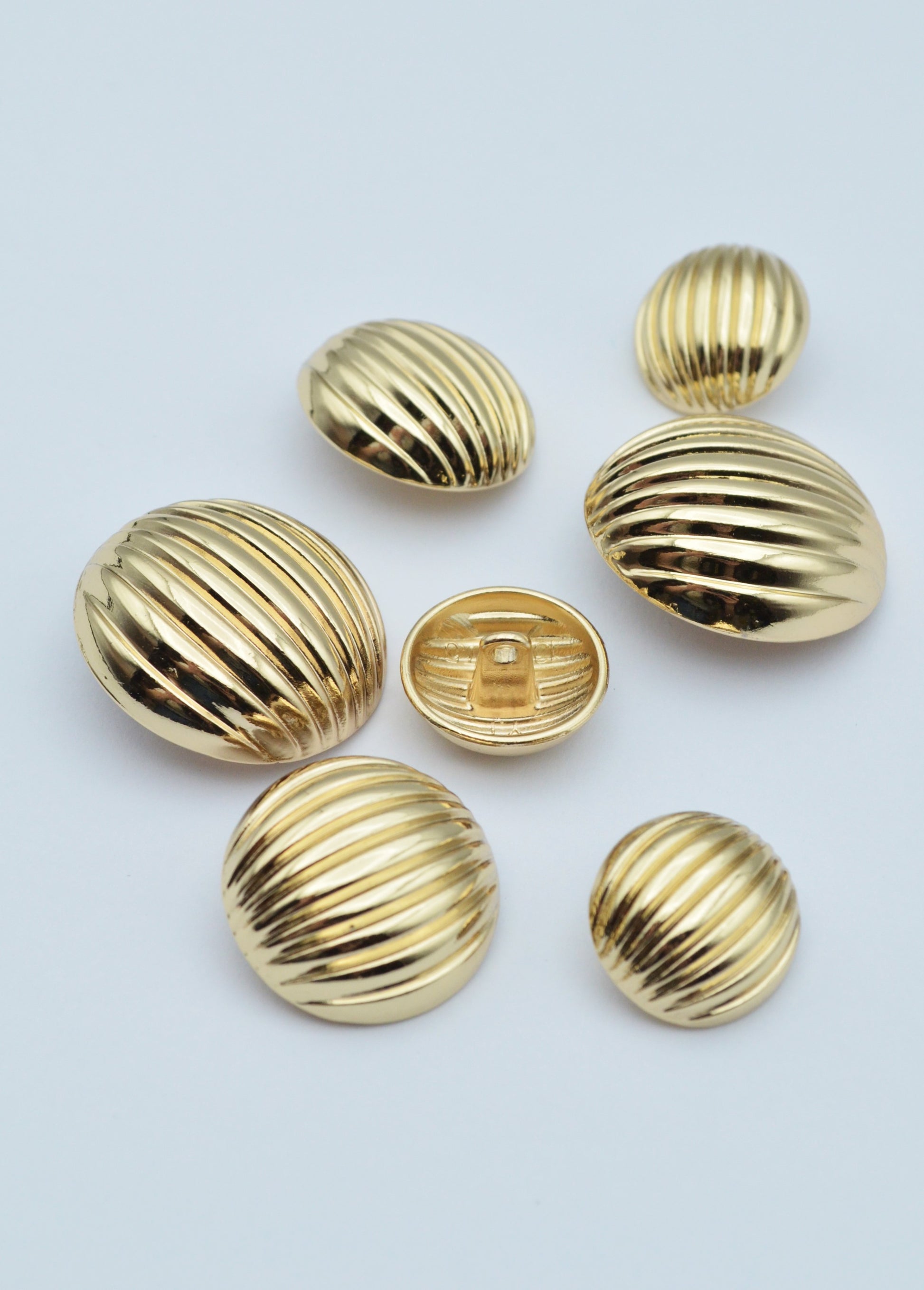 Nasturi Metalici Aurii