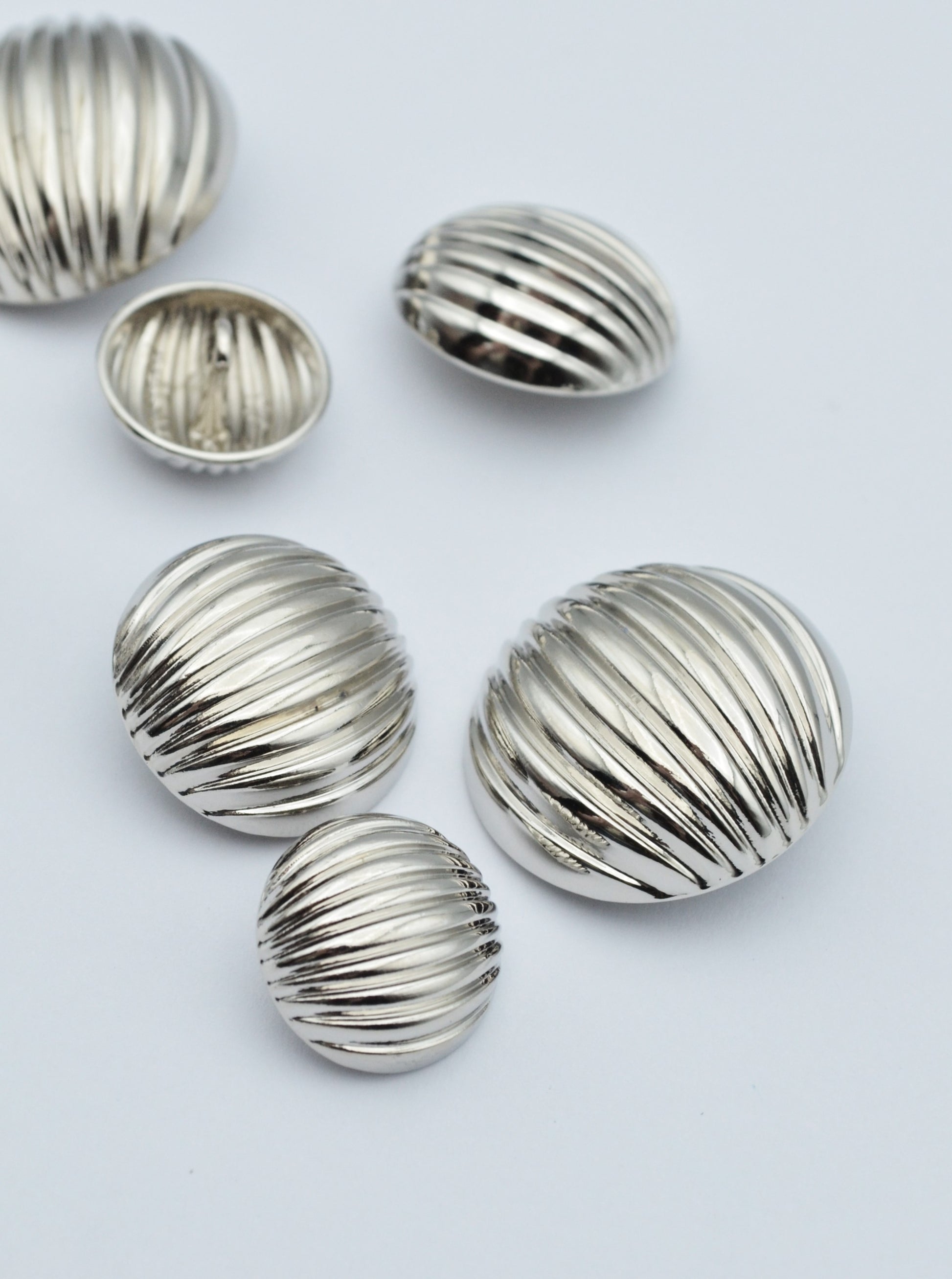 Nasturi Metalici Argintii