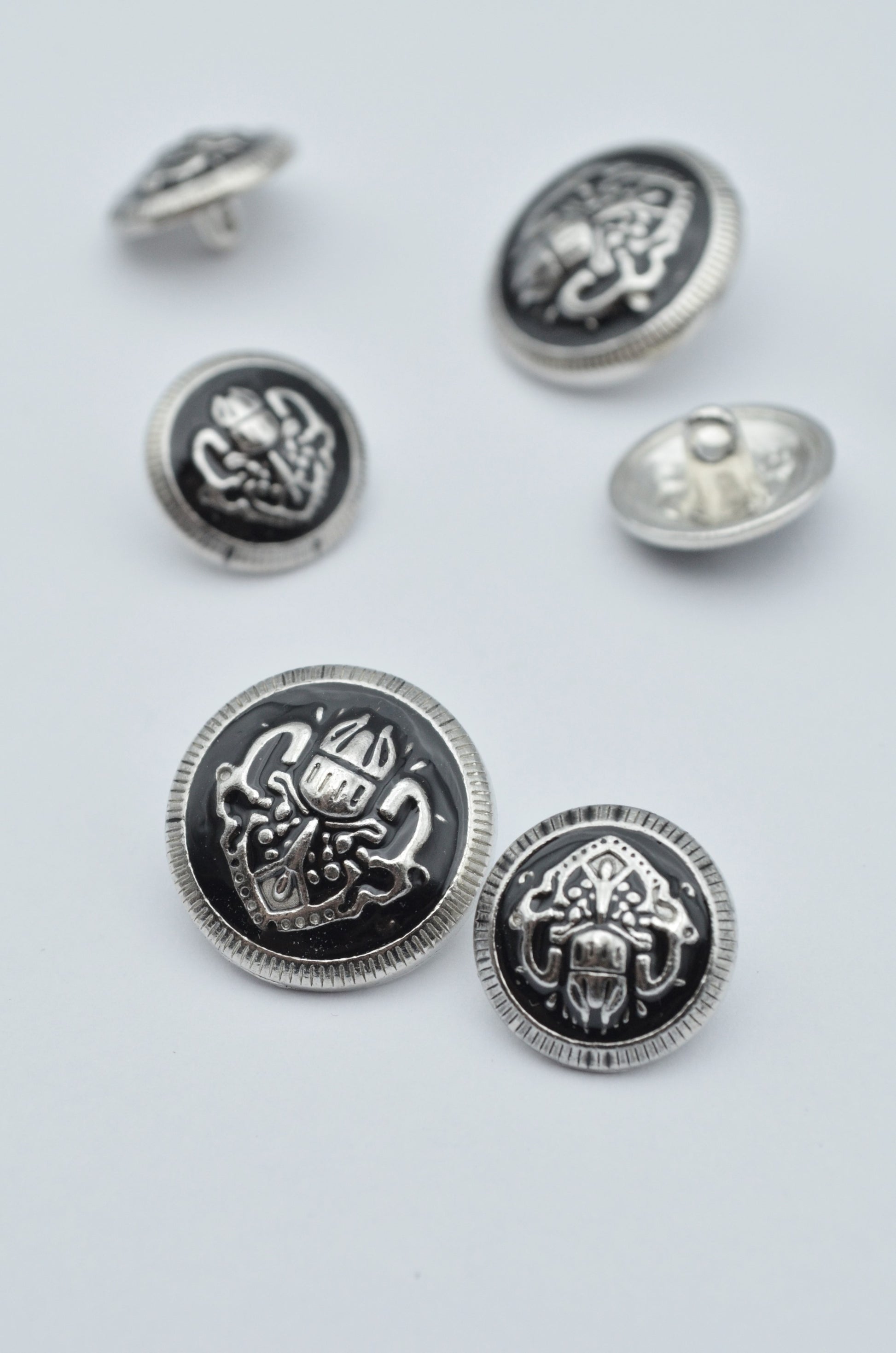 Nasturi Metalici Argintii