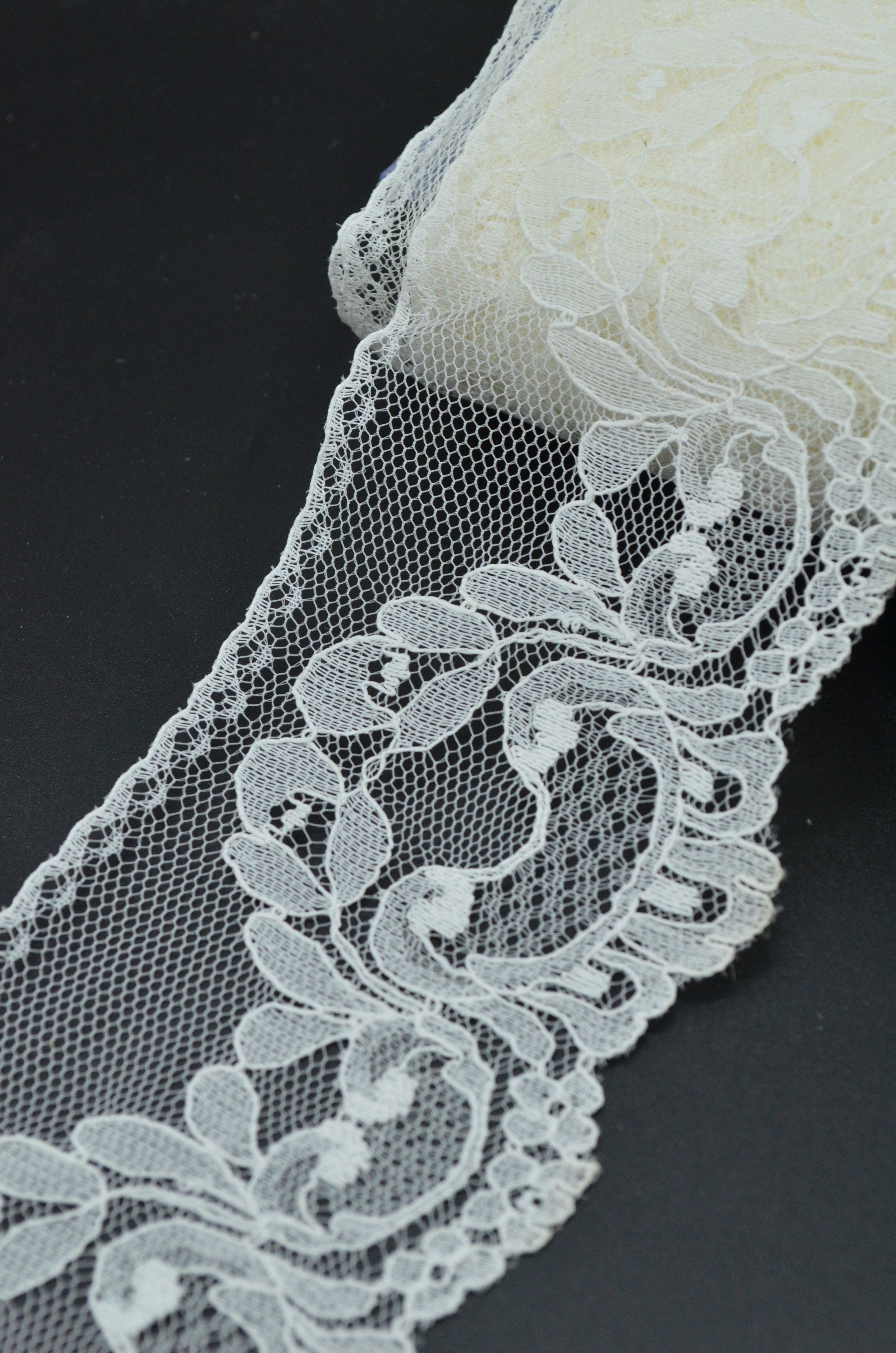 Dantela 4.50cm, Alb