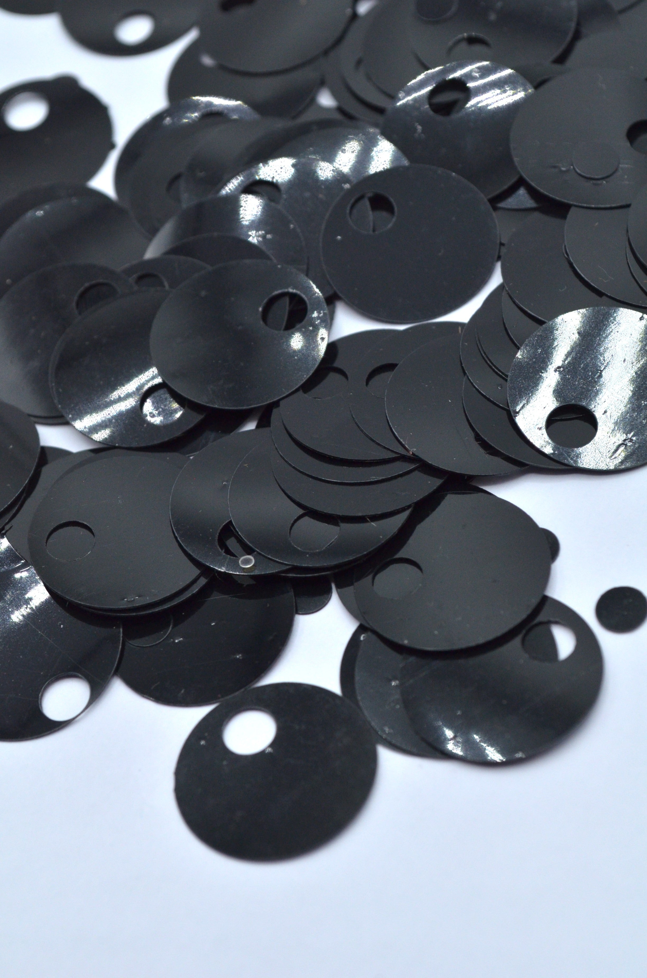Paiete 18mm, Aprox.(10-15gr/Pachet)