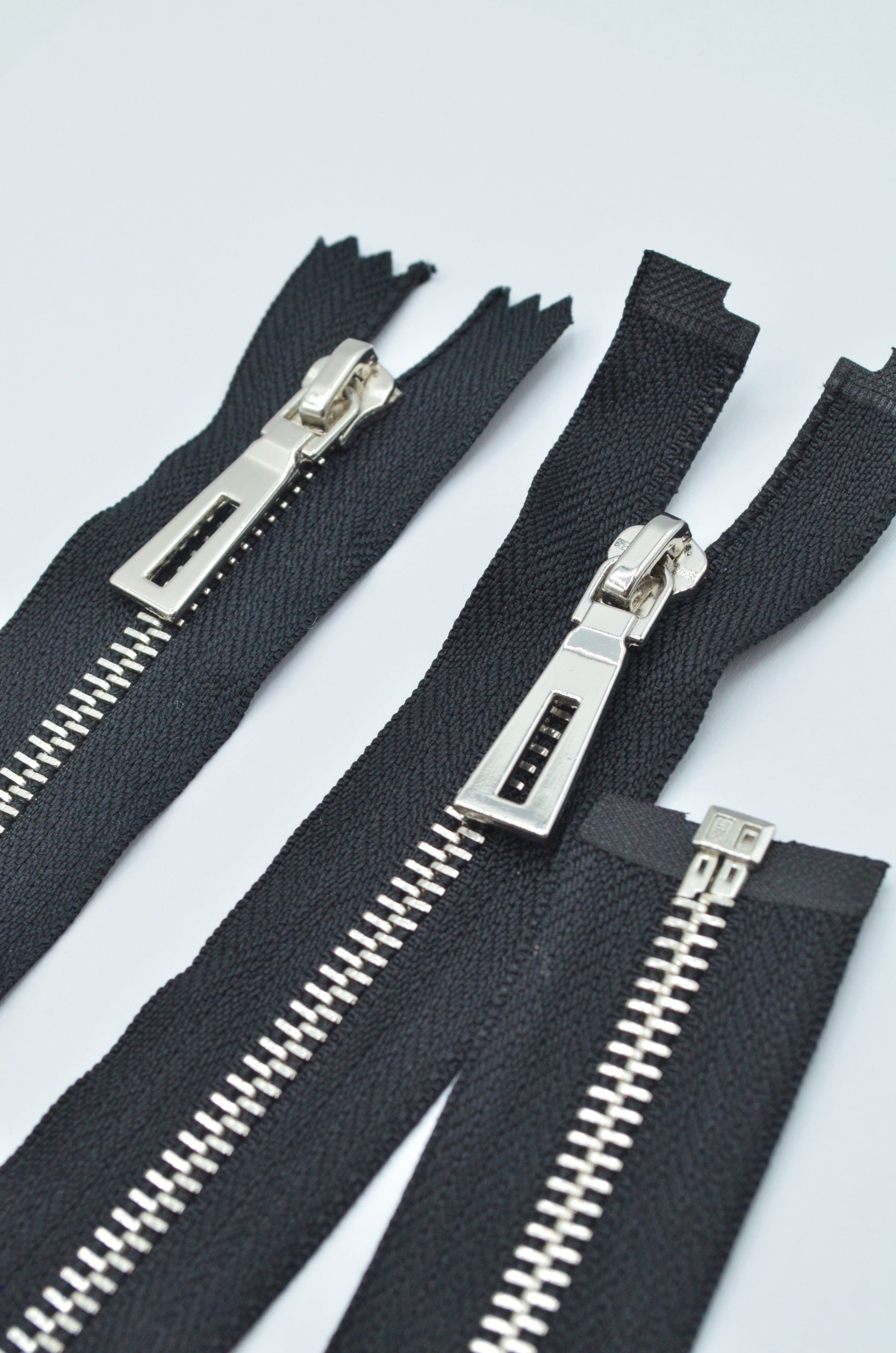 Fermoar Metalic Detasabil 5mm, Negru Cu Argintiu, 20,60,80cm