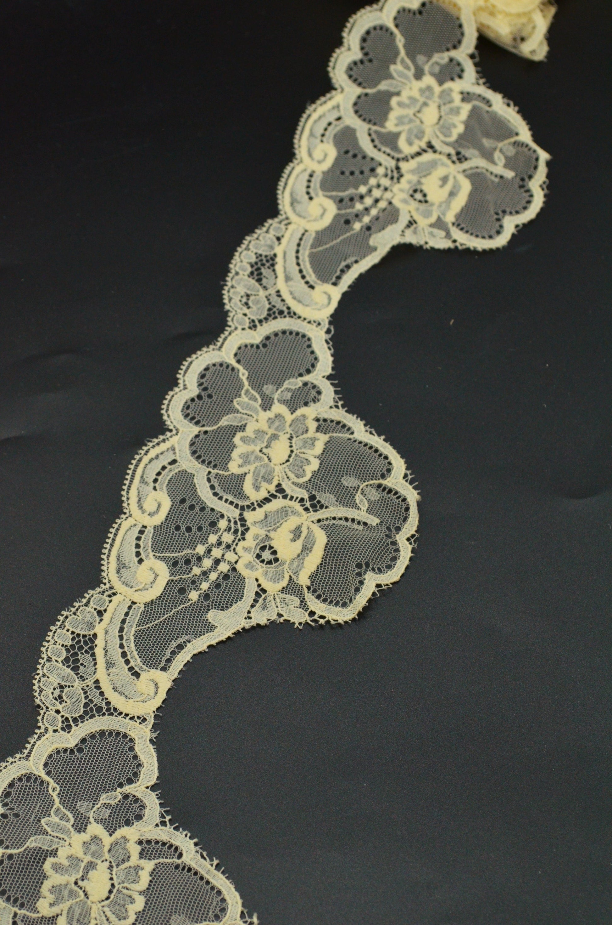Dantela 8cm, Crem