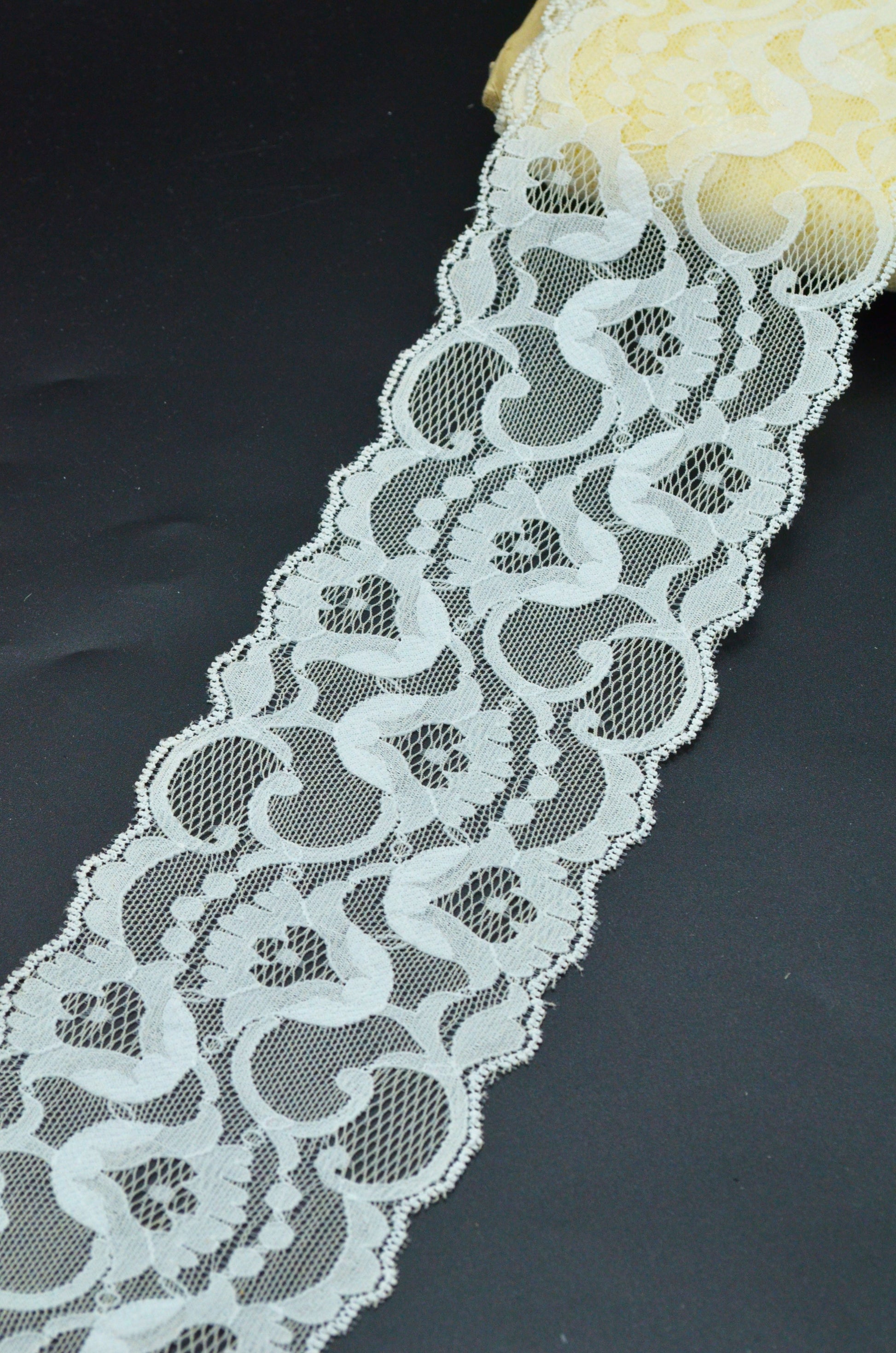 Dantela Elastica 8.50cm, Crem