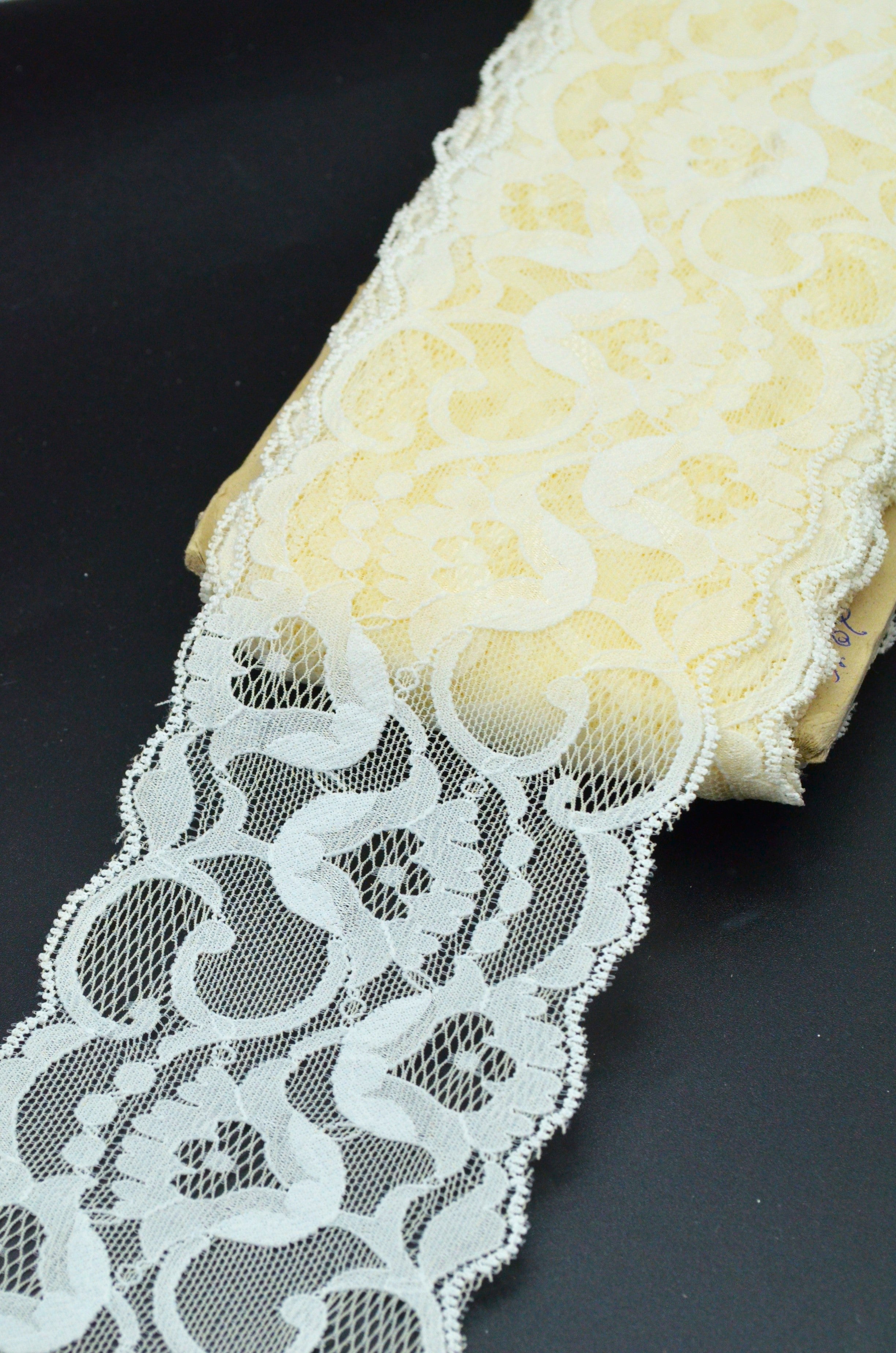 Dantela Elastica 8.50cm, Crem