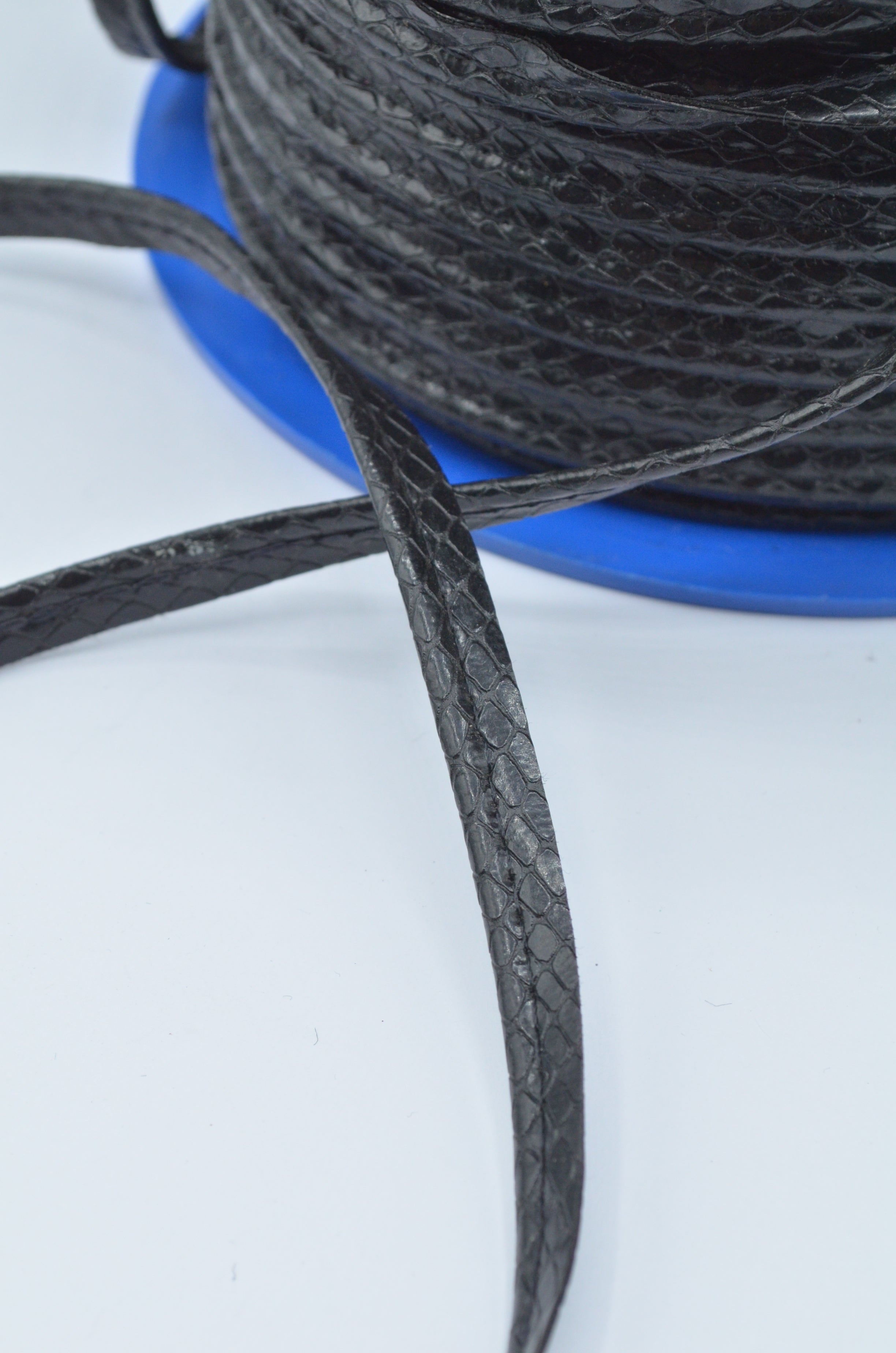 Paspoal Piele Ecologica, 1cm, Negru 