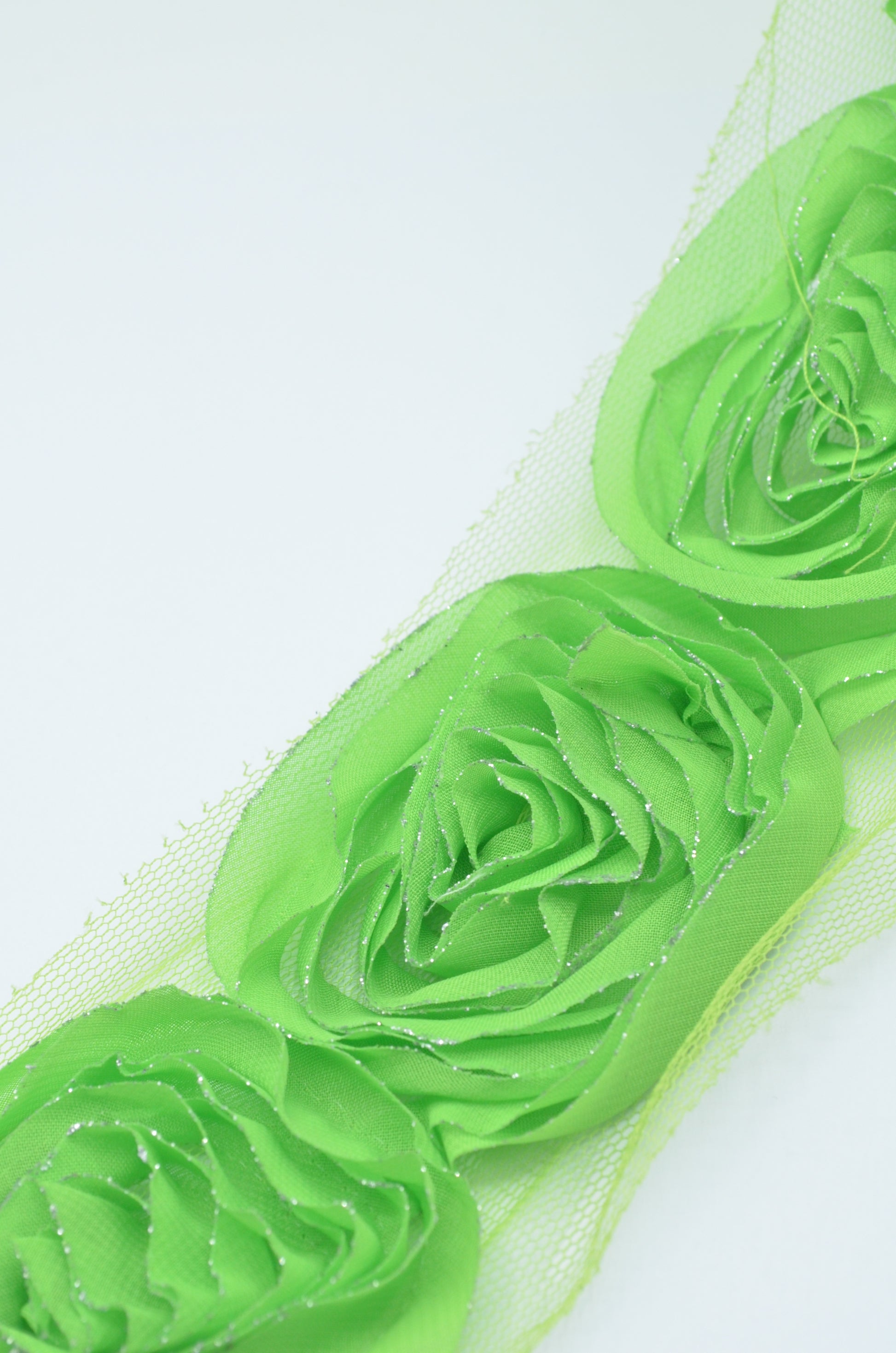 Pasmanterie Flori 8cm, Verde Cu Sclipici Argintiu