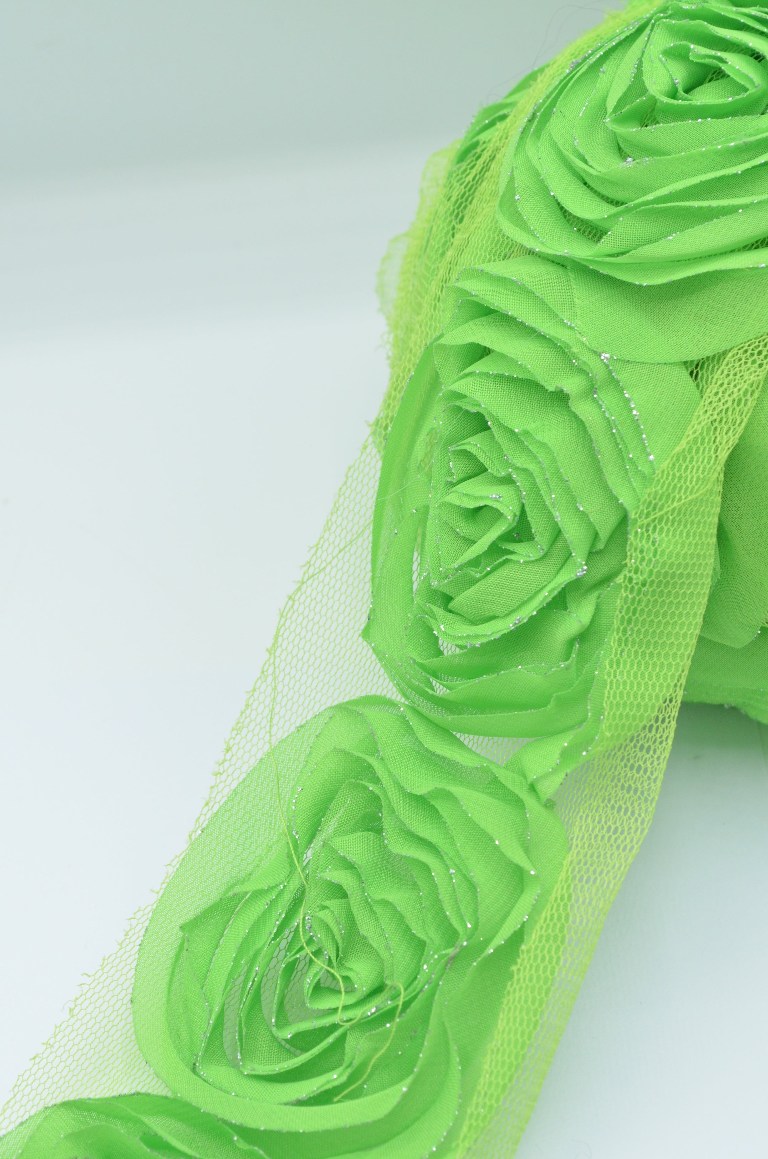 Pasmanterie Flori 8cm, Verde Cu Sclipici Argintiu