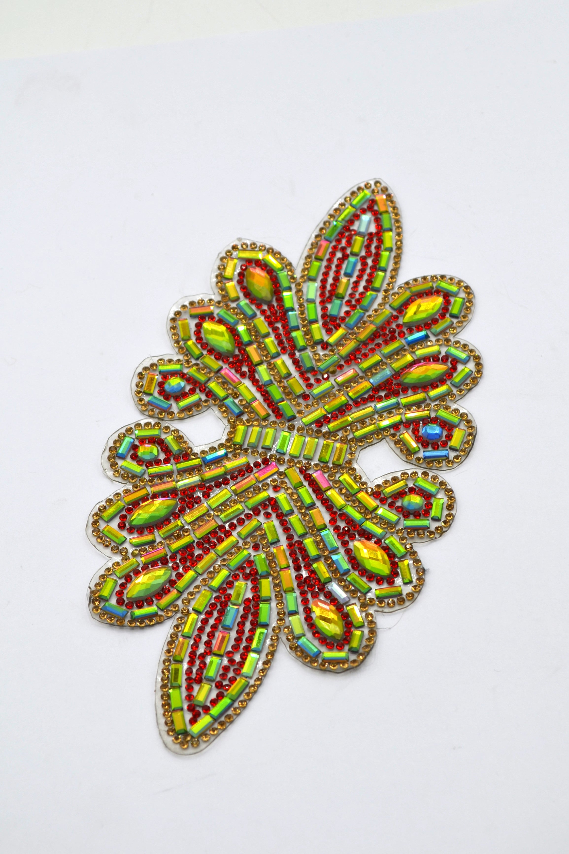Aplicatie Termoadeziva Cu Pietre, 10x19cm