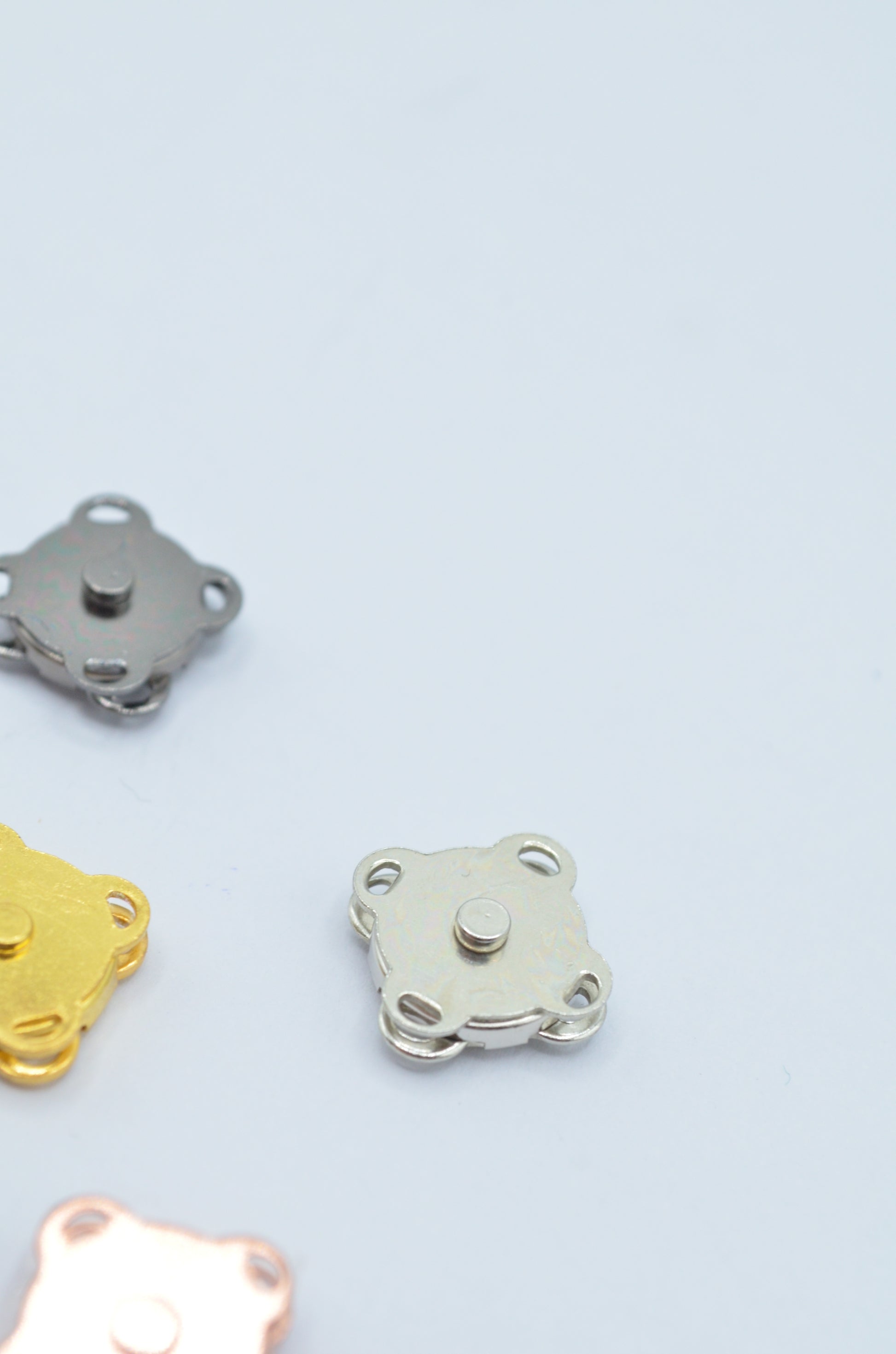 Capse Magnetice Care Se Cos, 11mm (Pret Pe Bucata)