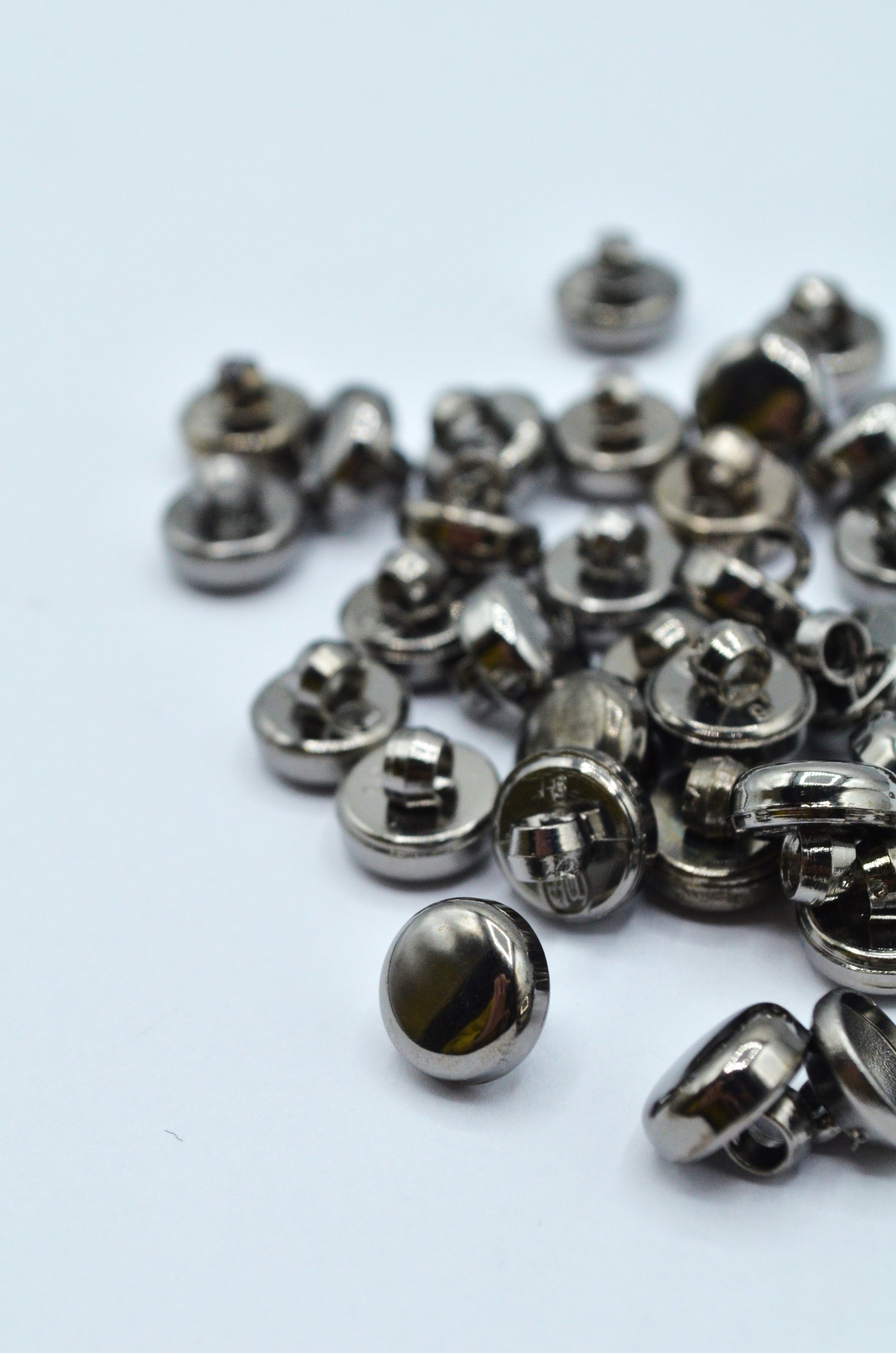 Nasturi De Plastic 10mm, Gri Inchis
