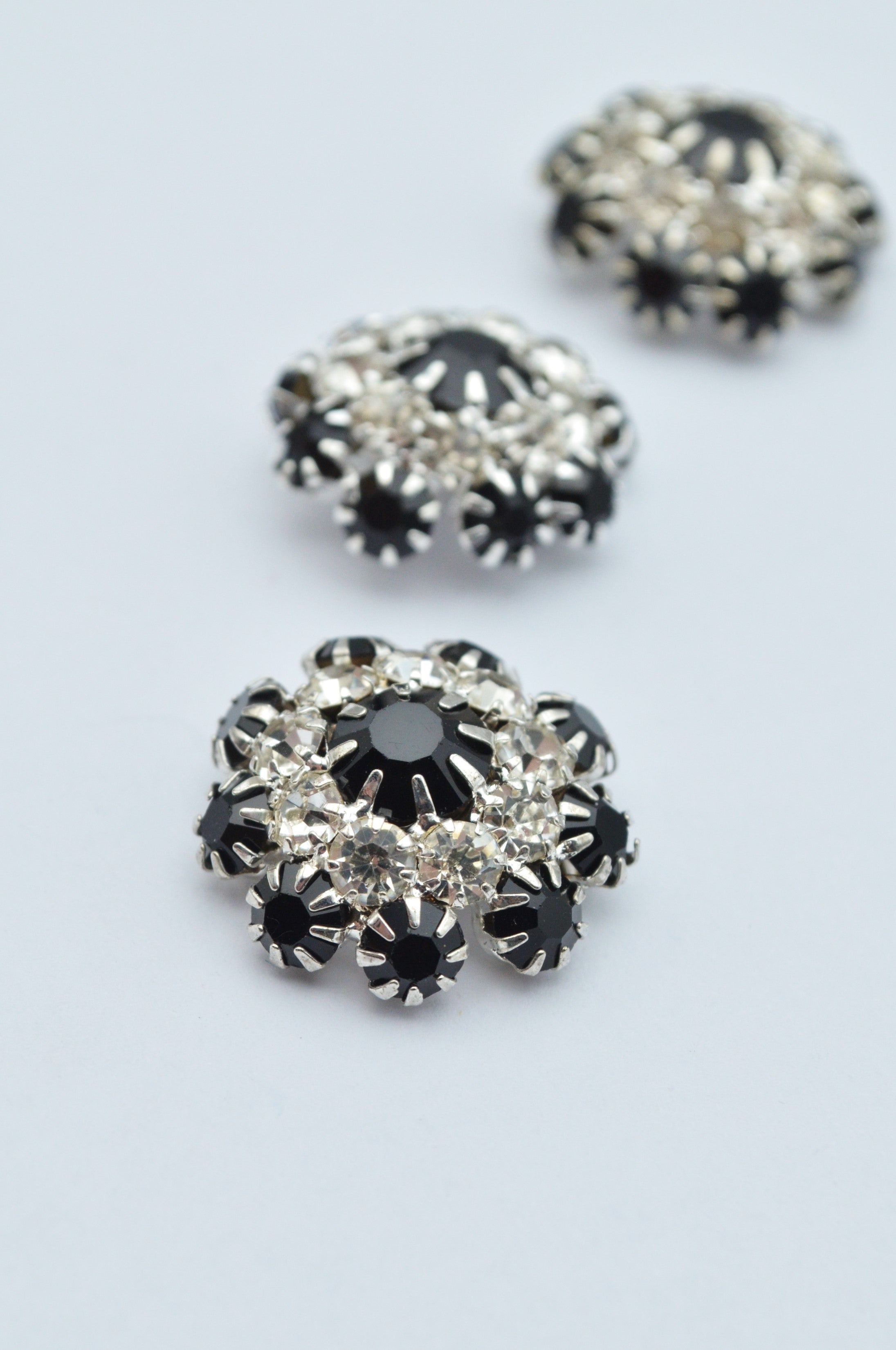 Nasturi Metalici Cu Pietre, 21mm, Negru