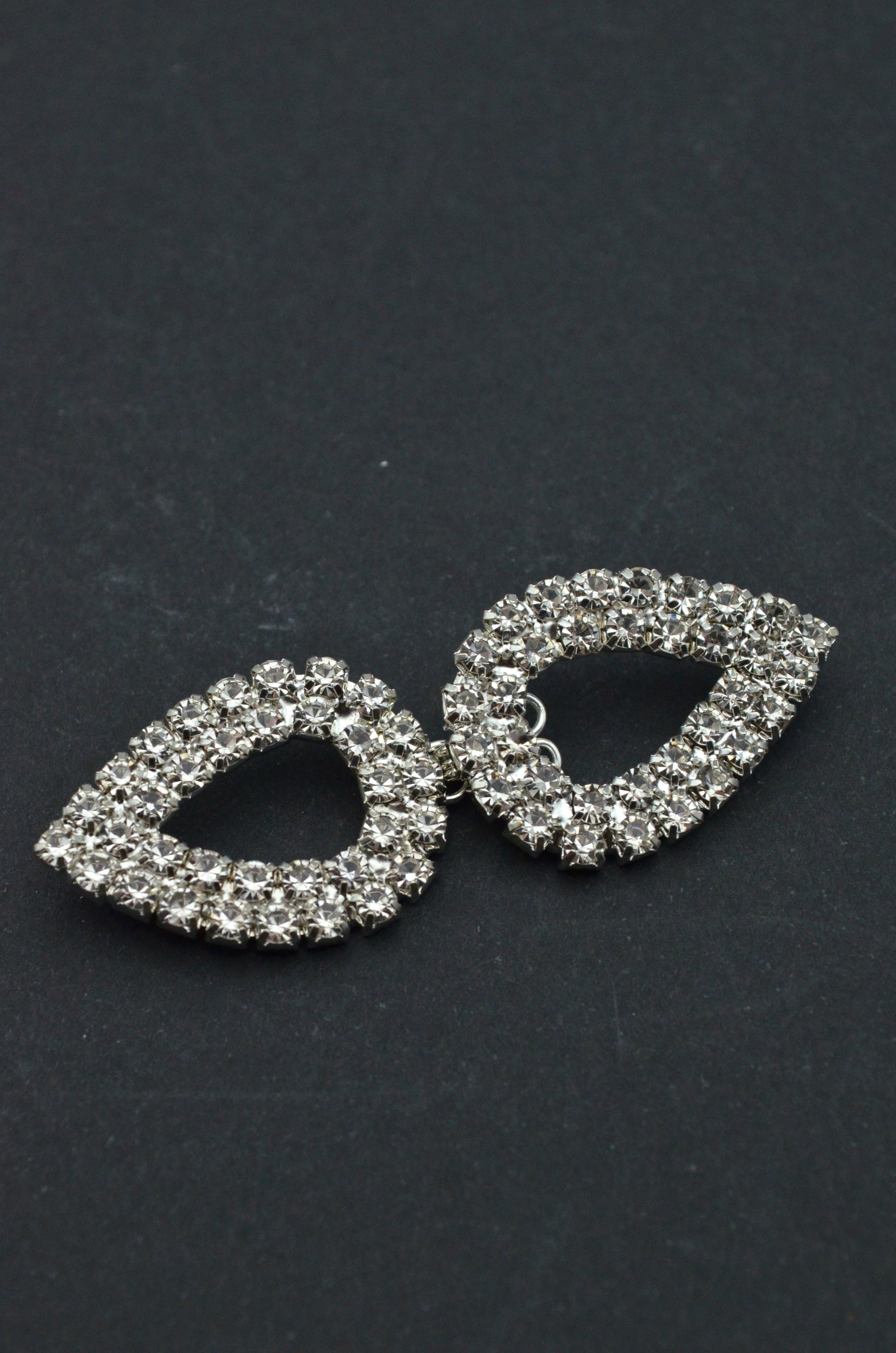 Brandemburg Metalic Cu Strasuri 2x5cm
