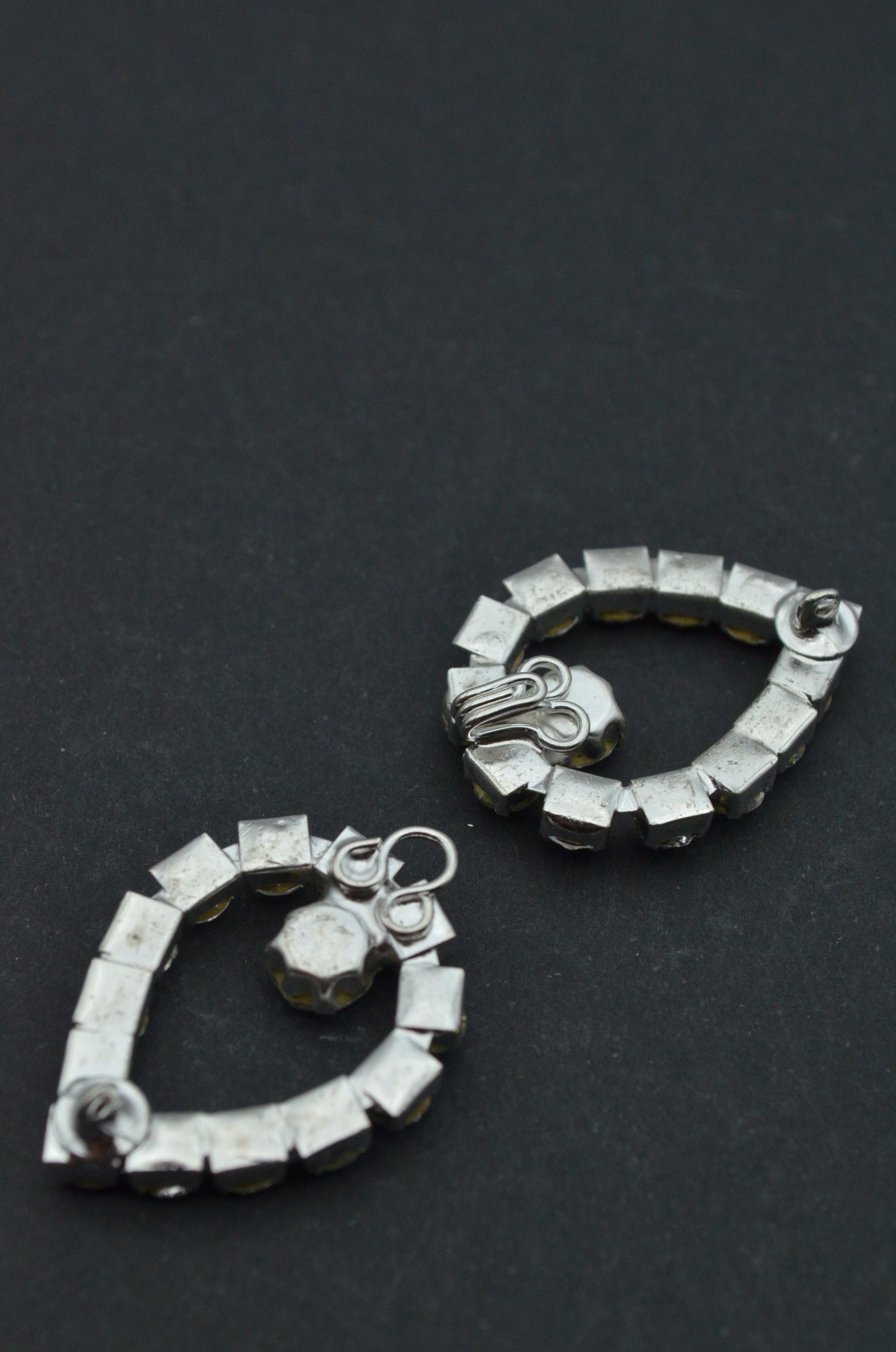 Brandemburg Metalic Cu Strasuri 2x5cm