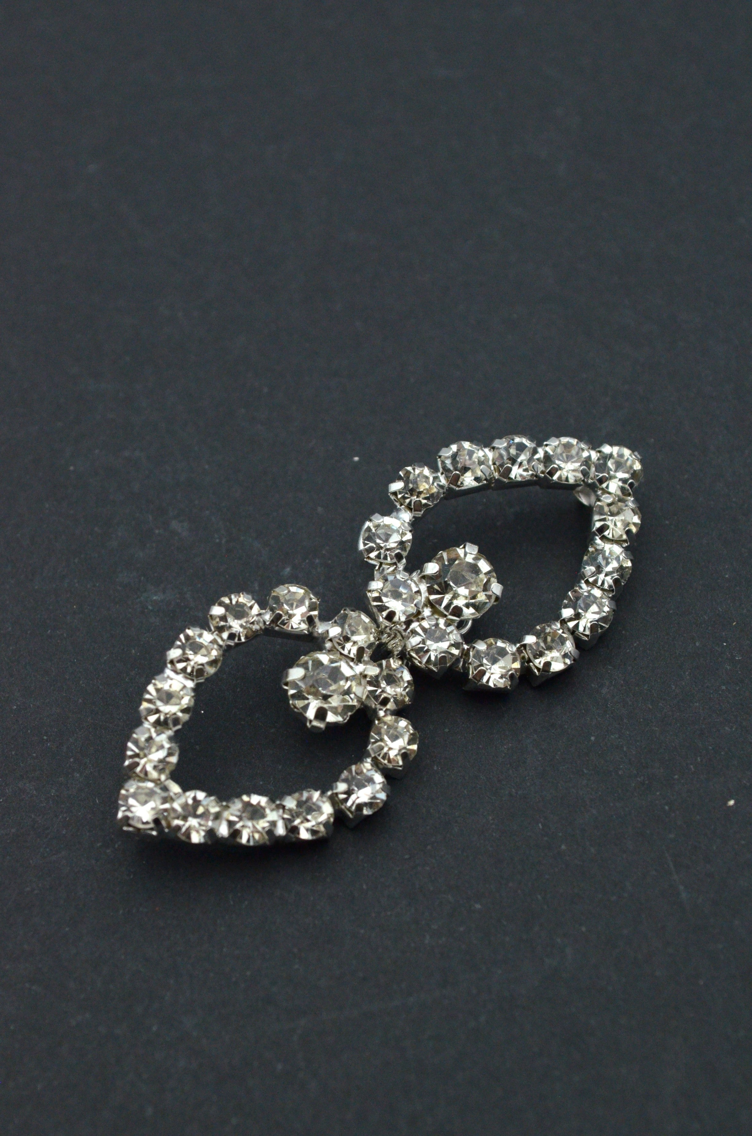 Brandemburg Metalic Cu Strasuri 2x5cm