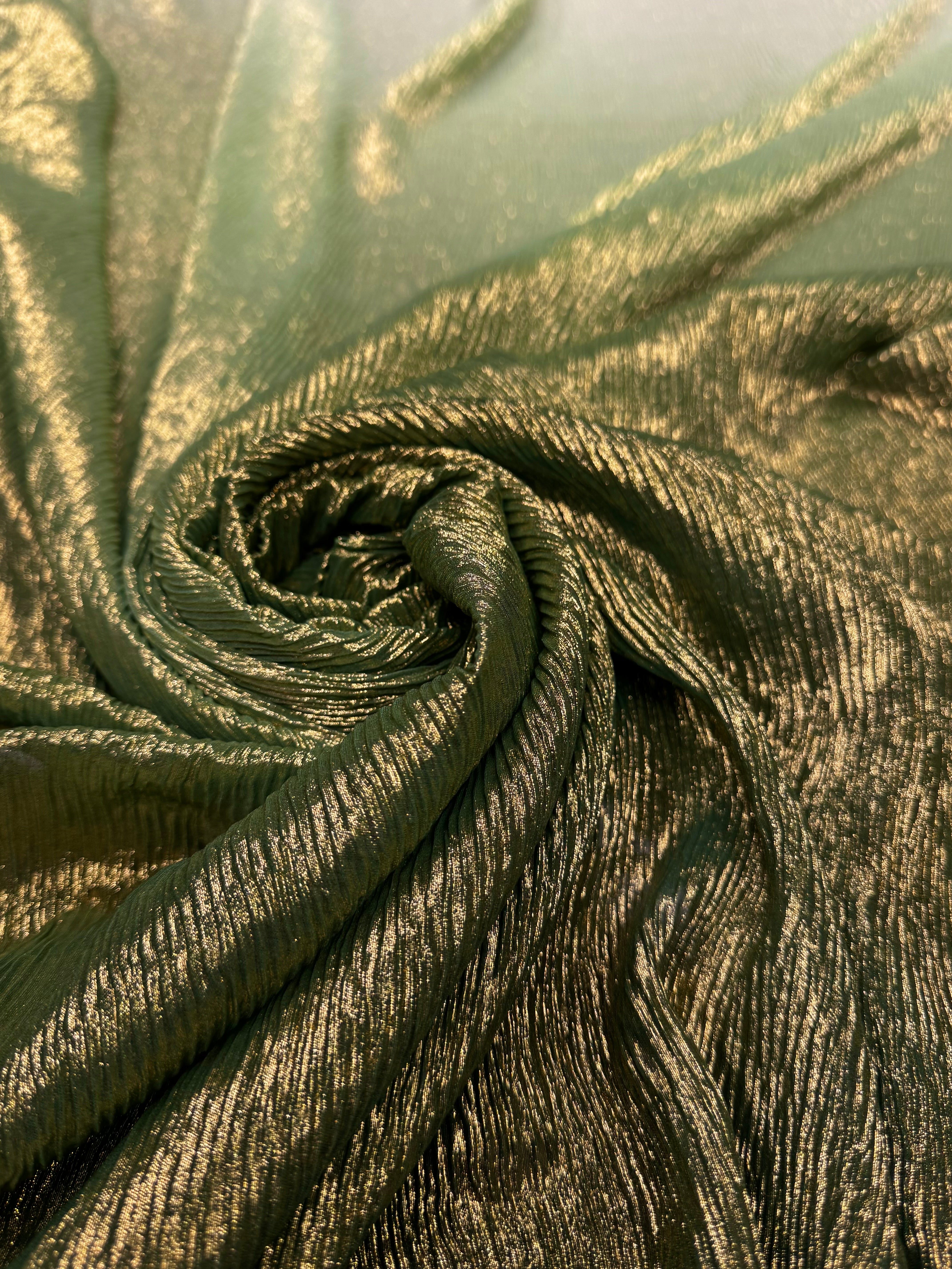 Voal Fin Creponat Metalizat In Degrade