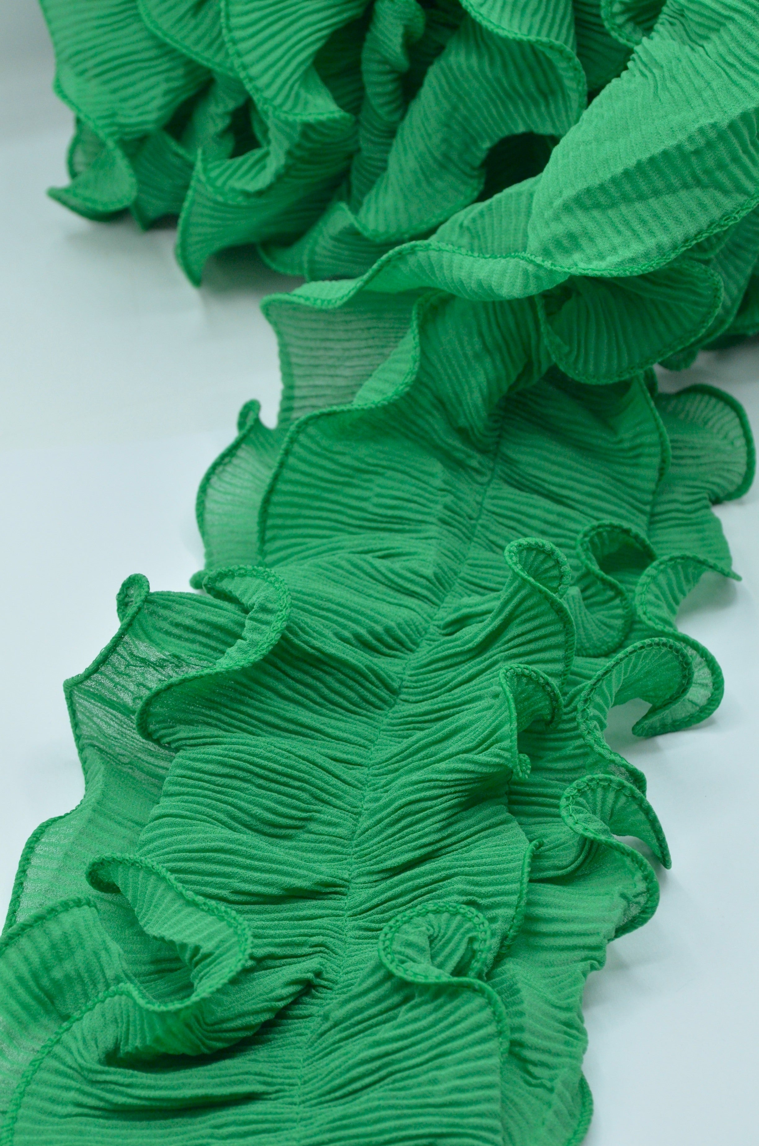 Pasmanterie Volan Din Voal Plisat Verde 14cm
