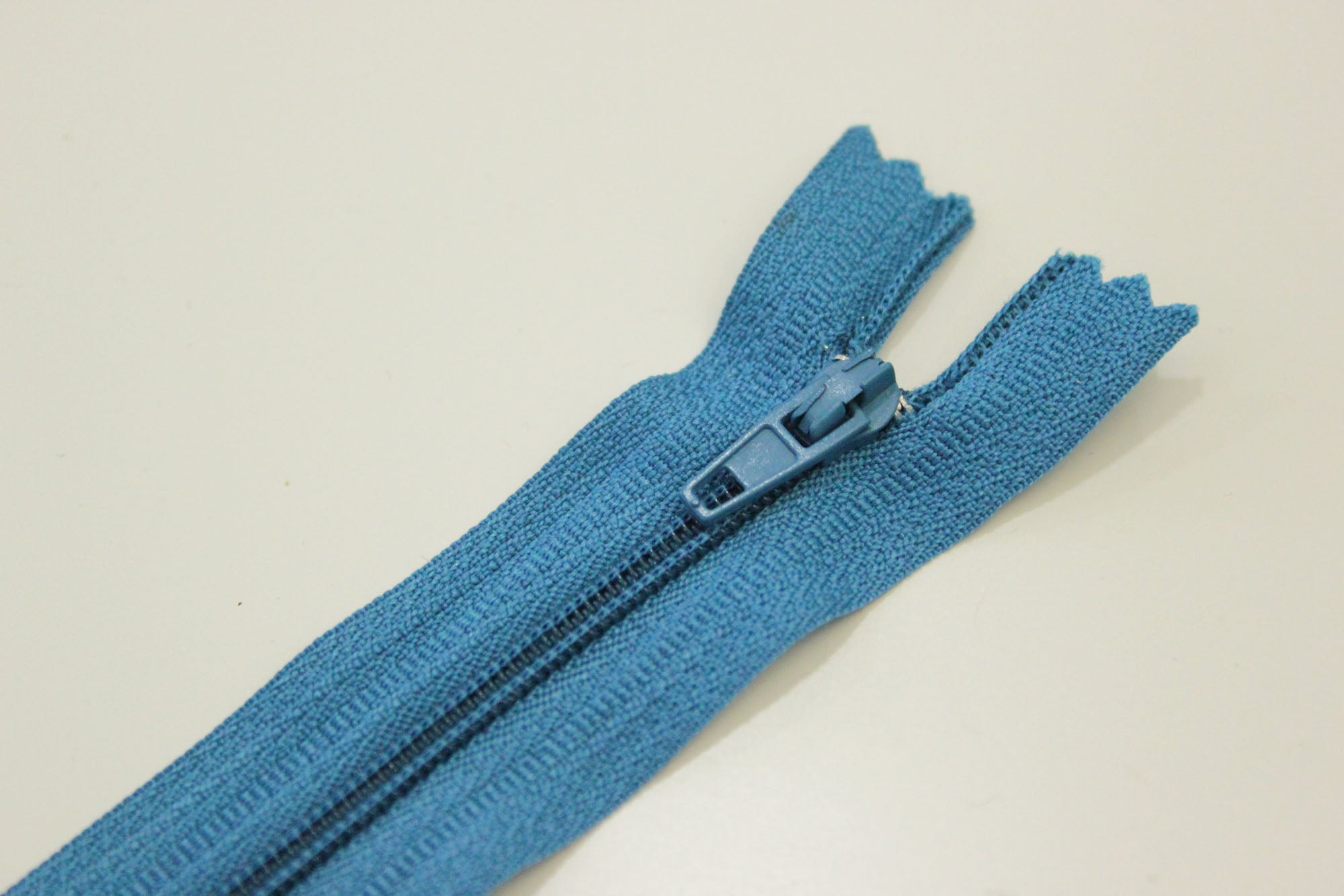 Fermoar Normal 20 cm