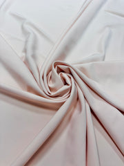 Barbie, Roz Piersică