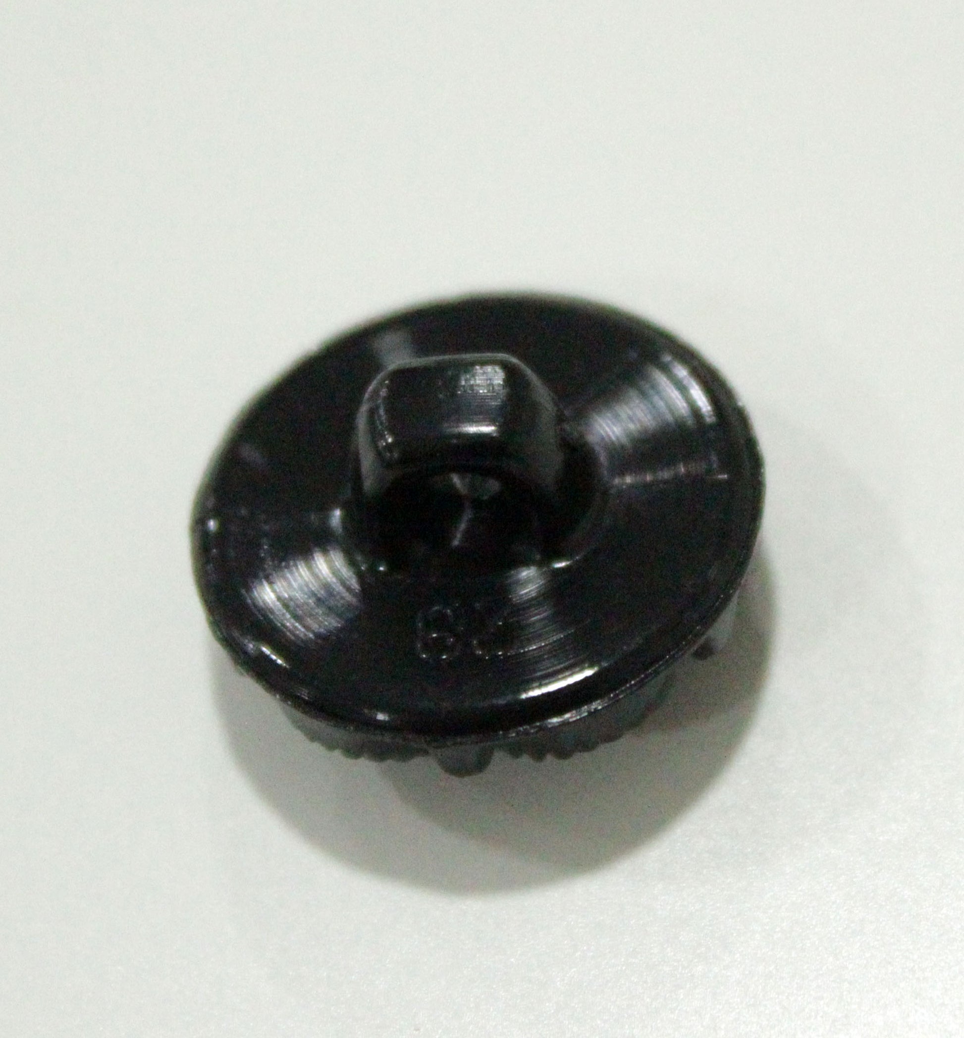 Nasturi Cu Picior 17mm