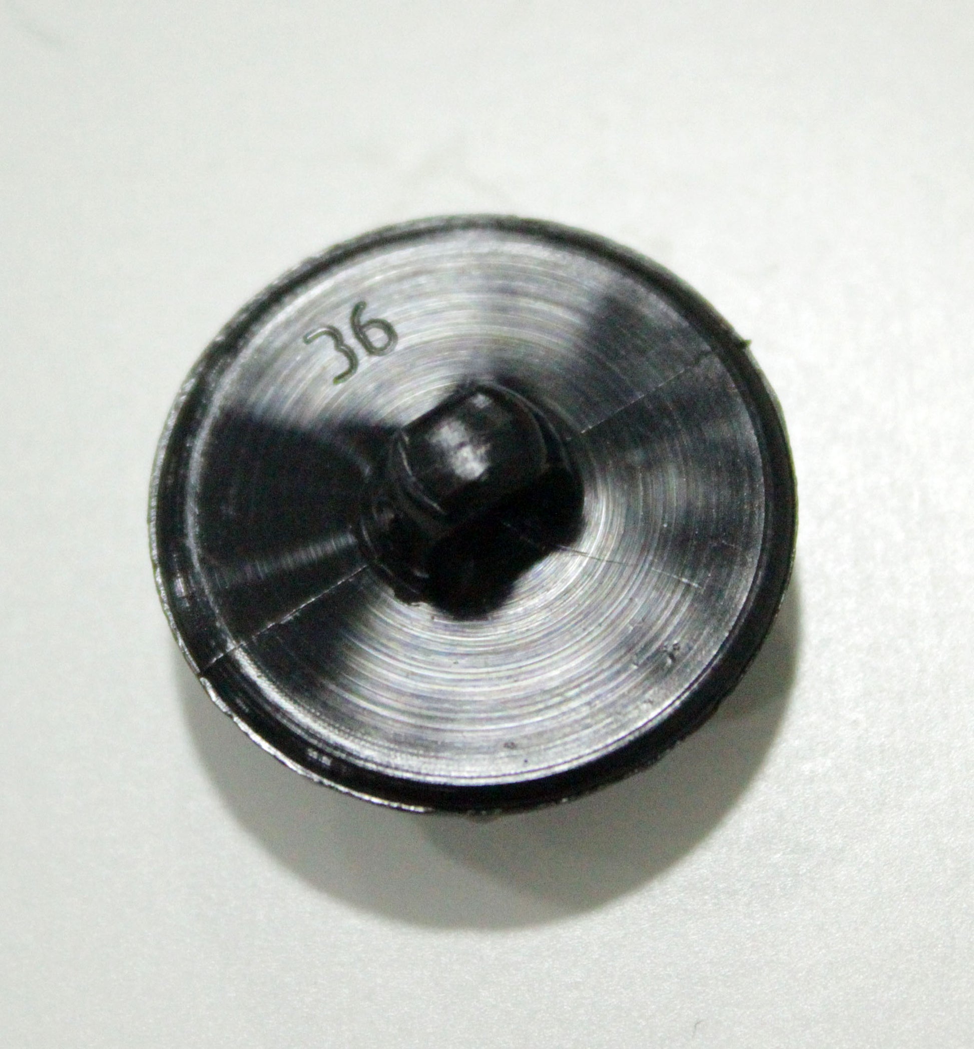Nasturi Cu Picior 22mm